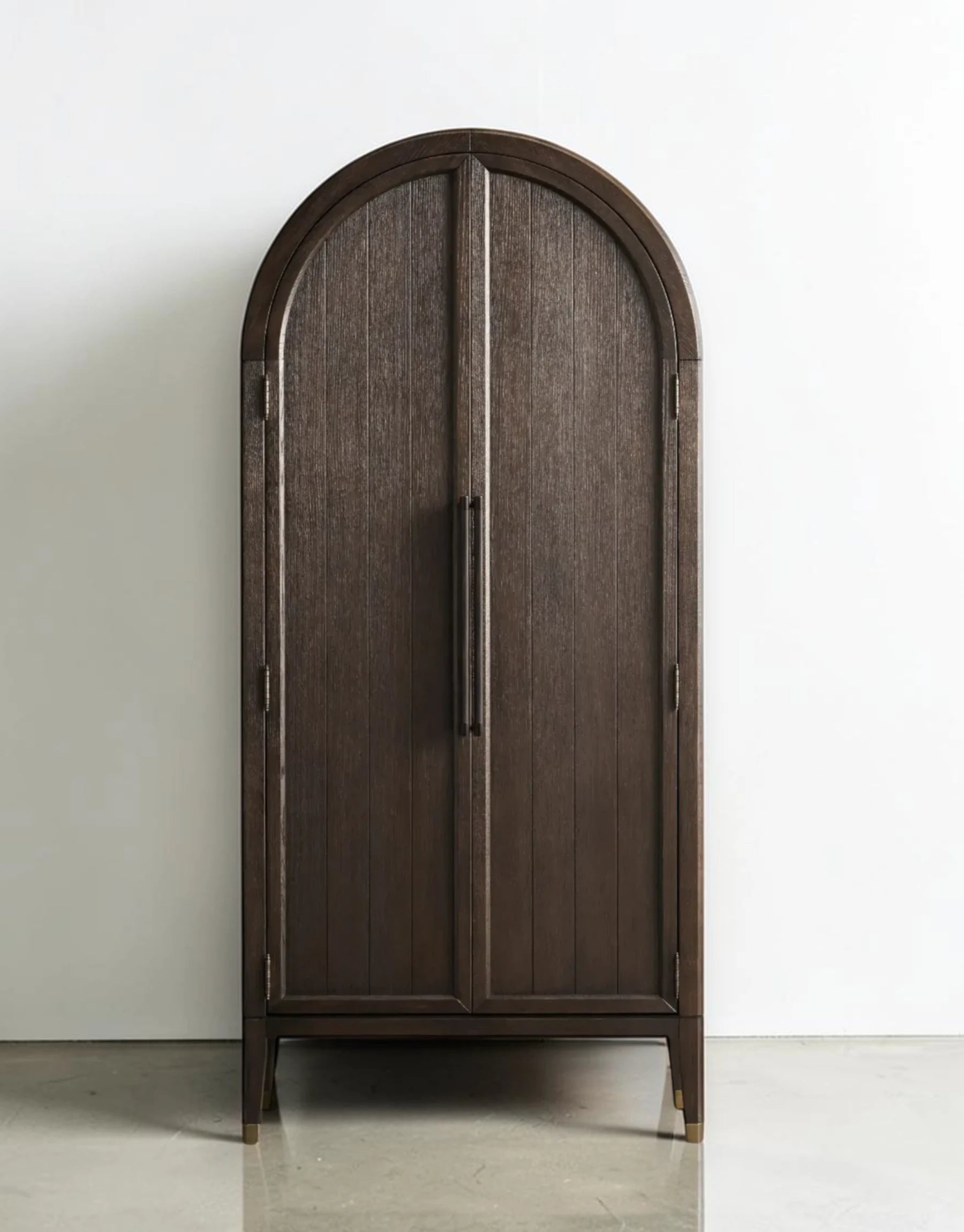 Hettly Cabinet