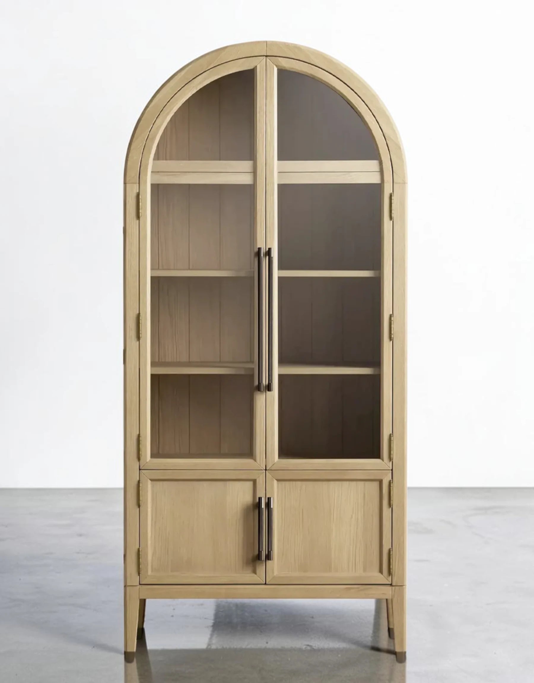 Hettly Glass Cabinet