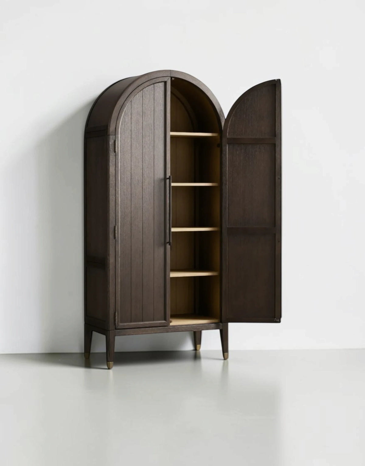 Hettly Cabinet