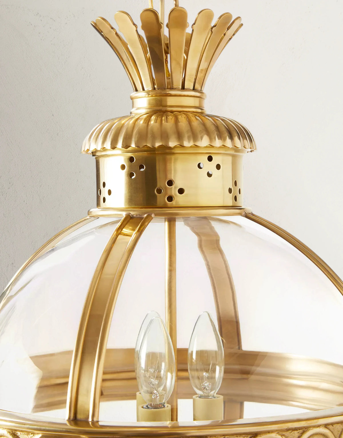 Gramerly Lantern