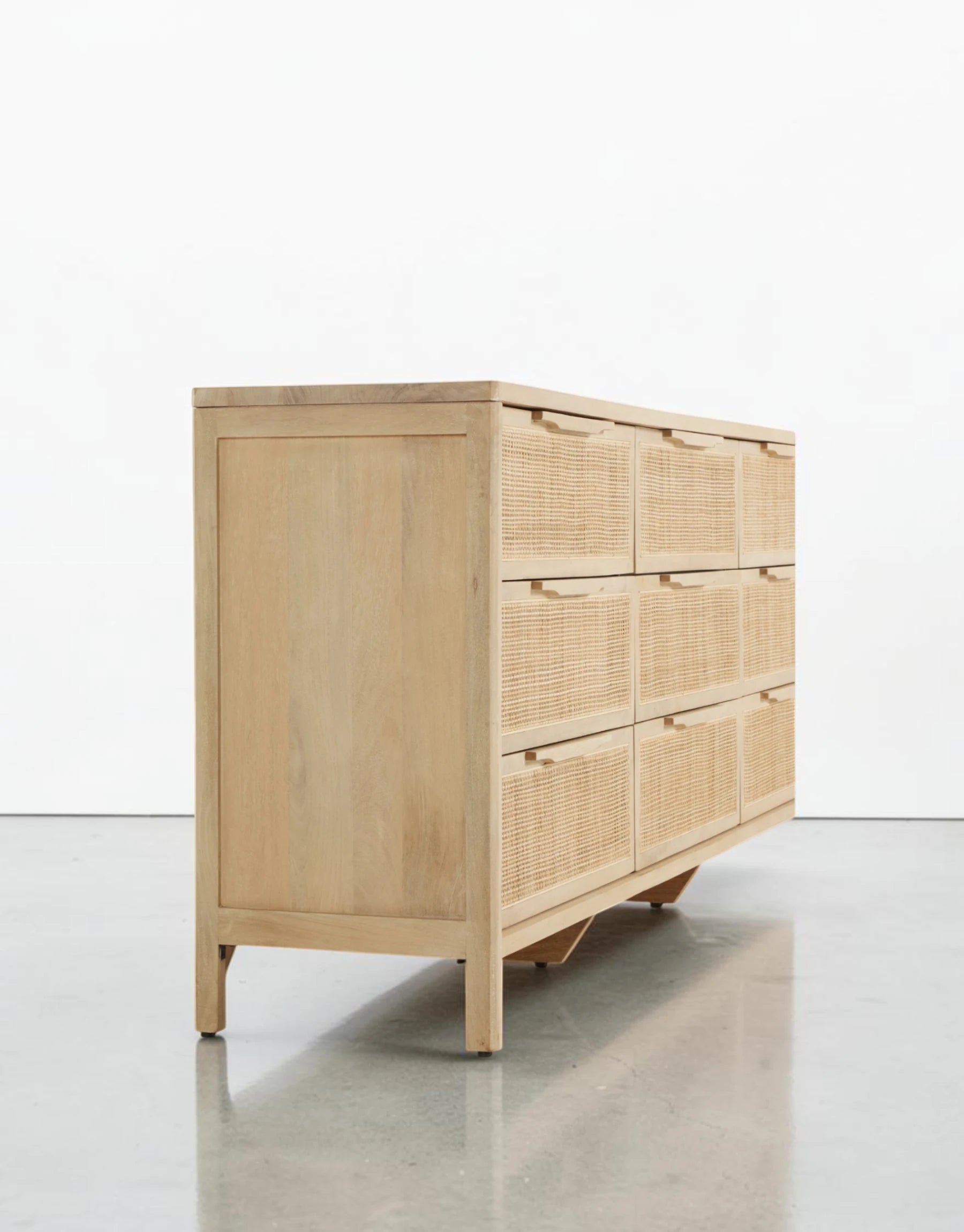 Valric Drawer Dresser
