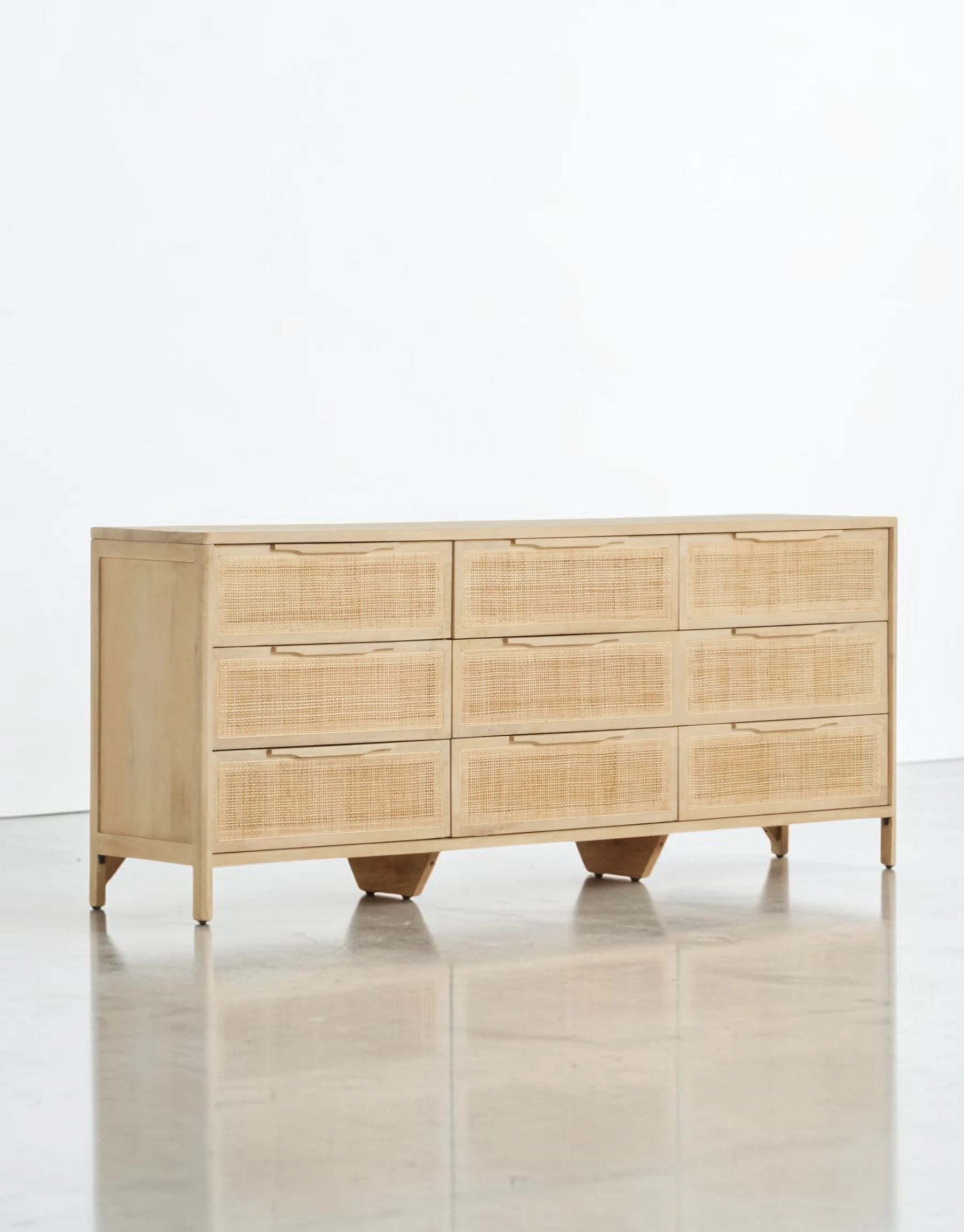 Valric Drawer Dresser