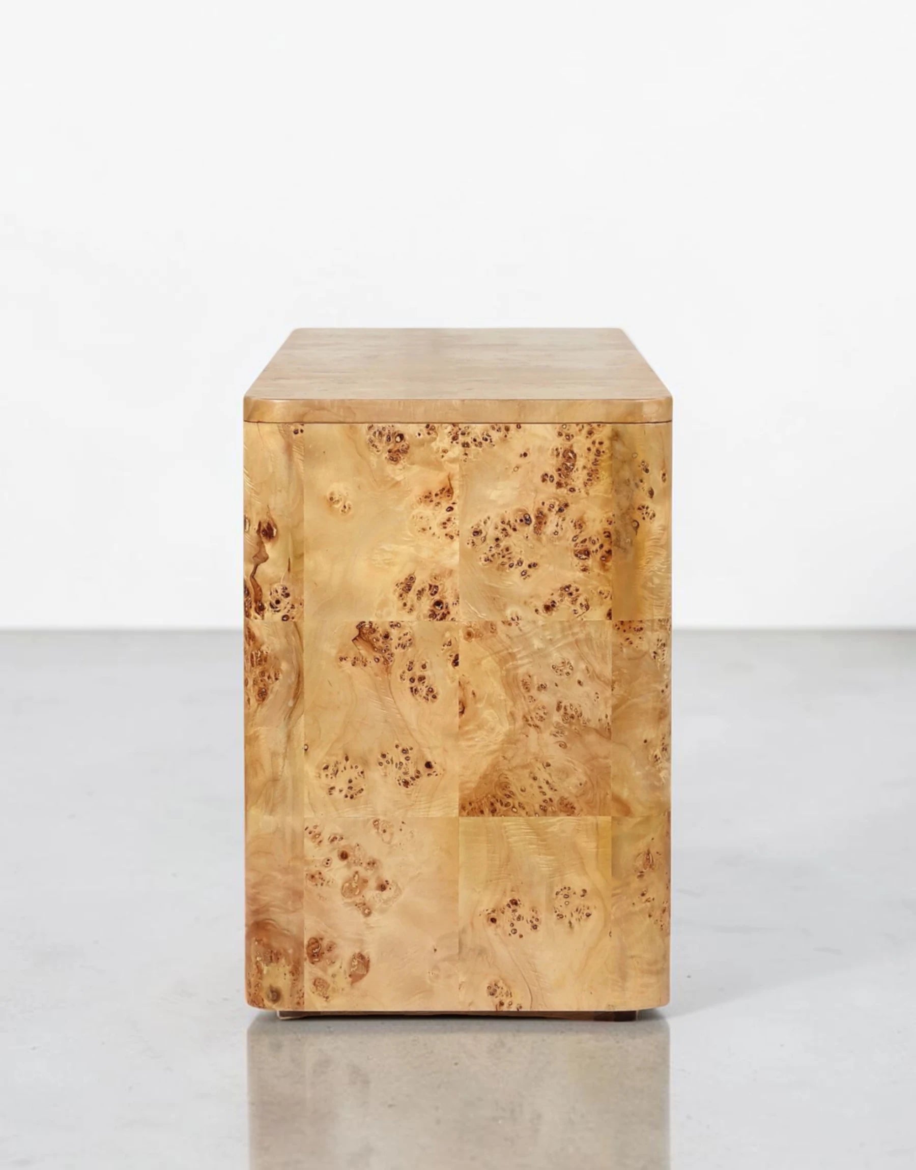 Liora Media Console