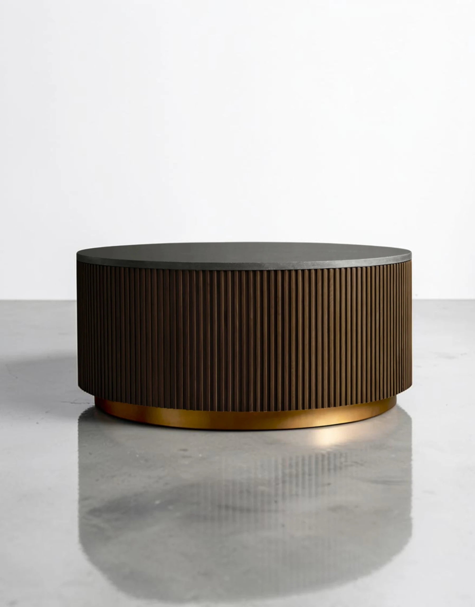 Avelor Round Coffee Table