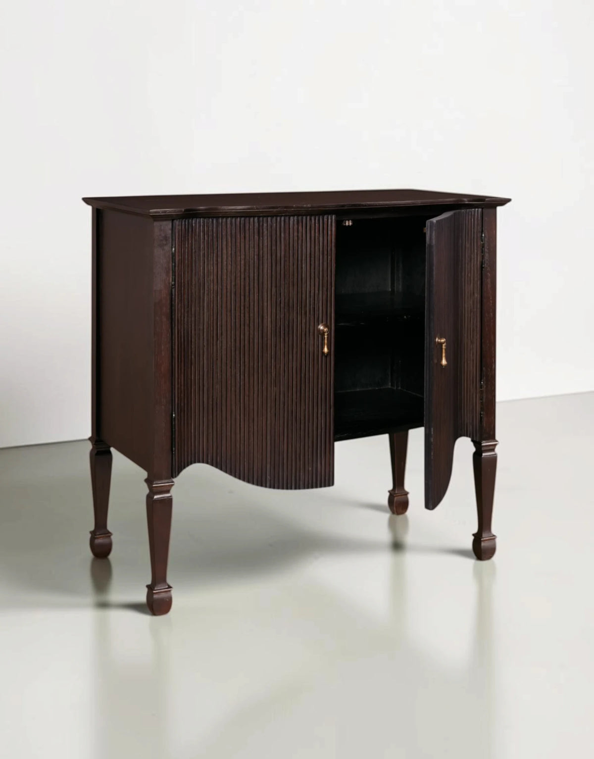 Conren Hall Chest
