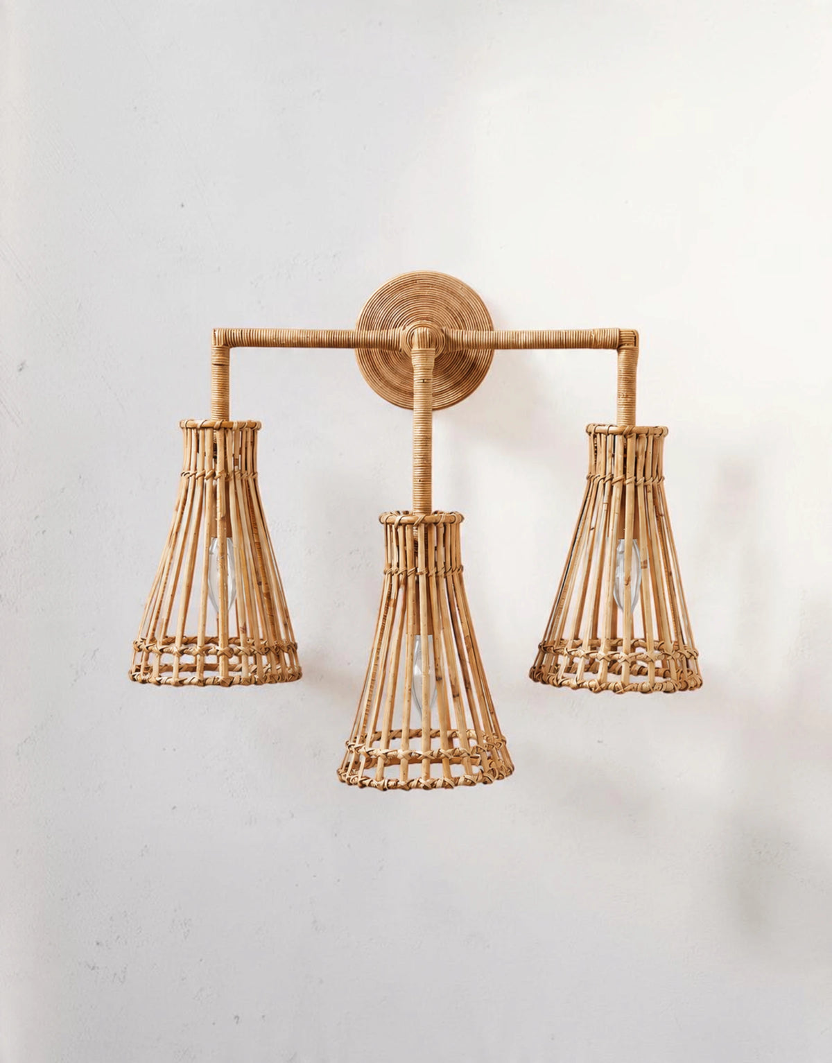 Cascaire Rattan Sconce
