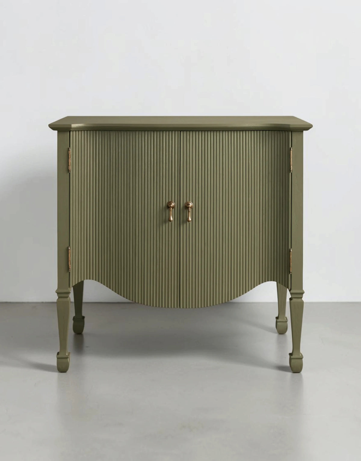 Conren Hall Chest