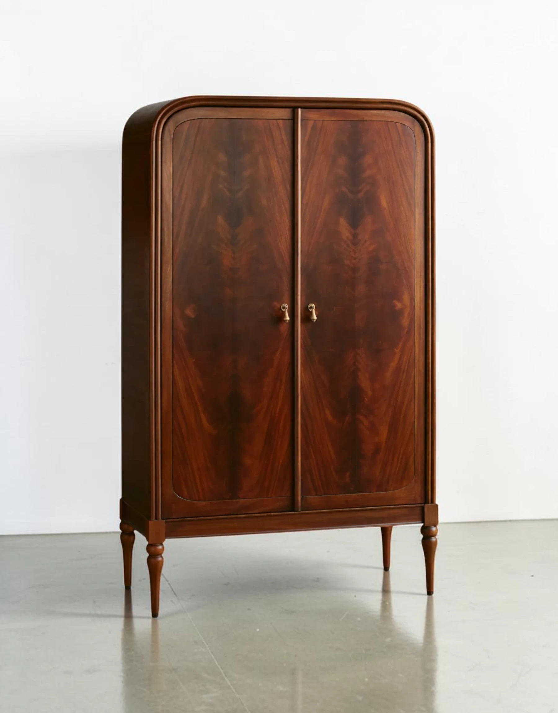 Aurek Cabinet
