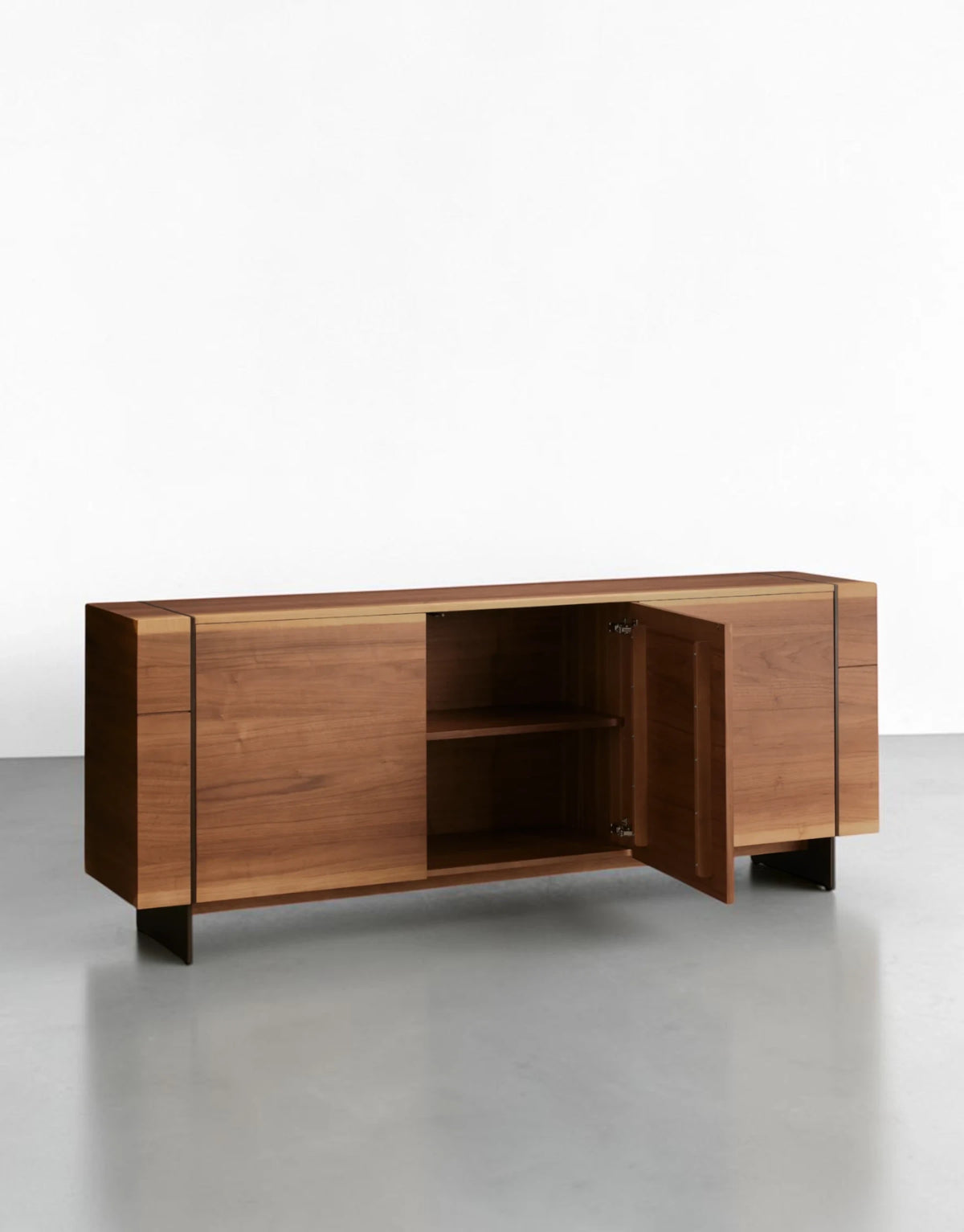 Miroven Sideboard