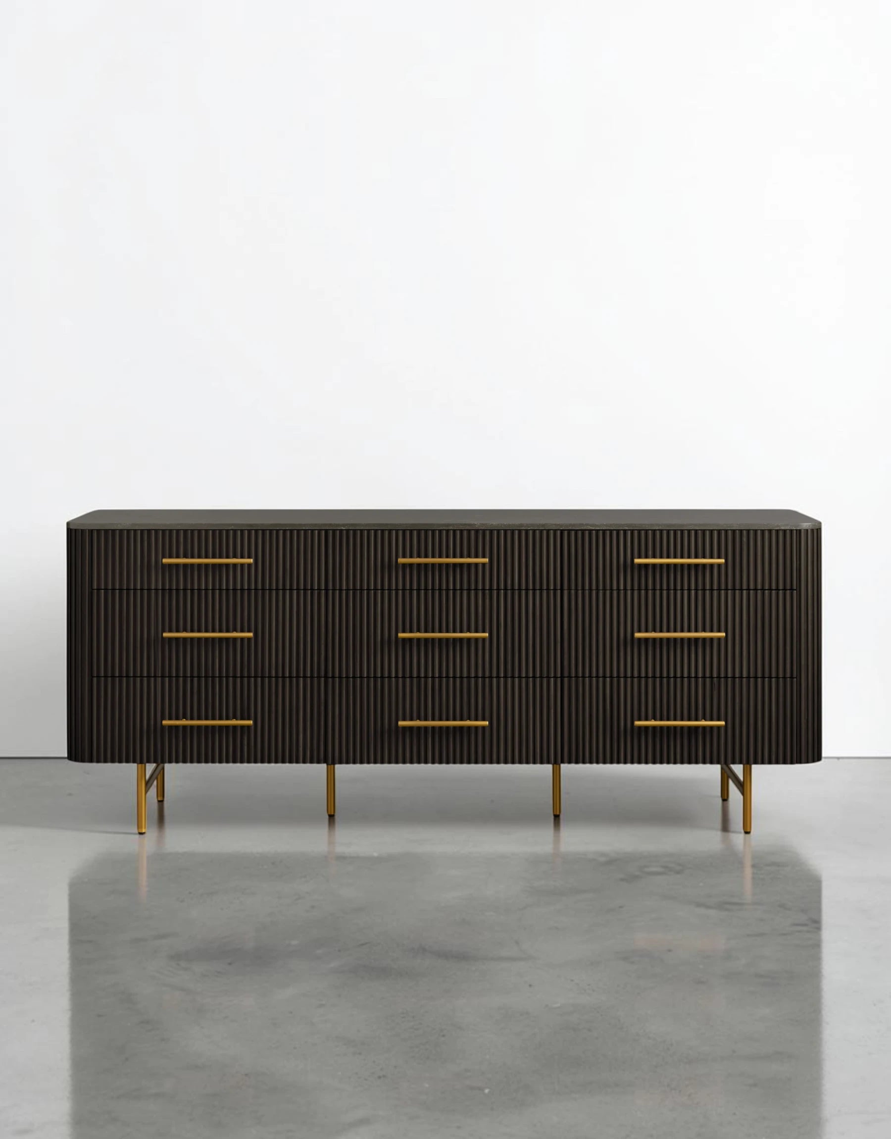 Avelor Nine-Drawer Dresser