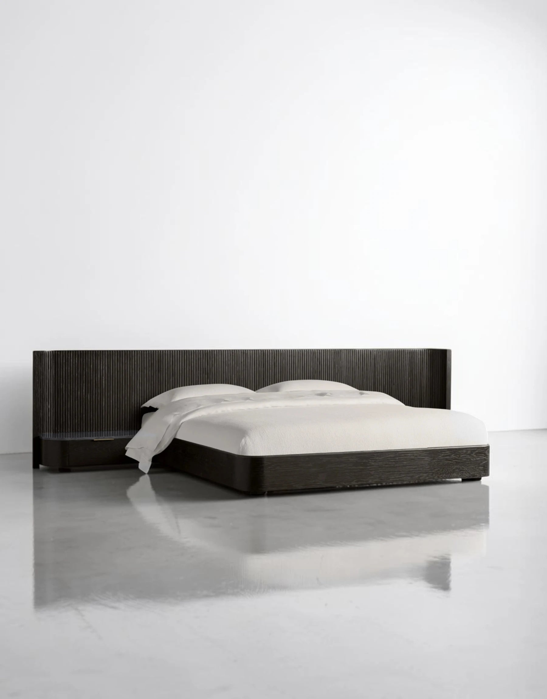 Avelor Extended Headboard Bed