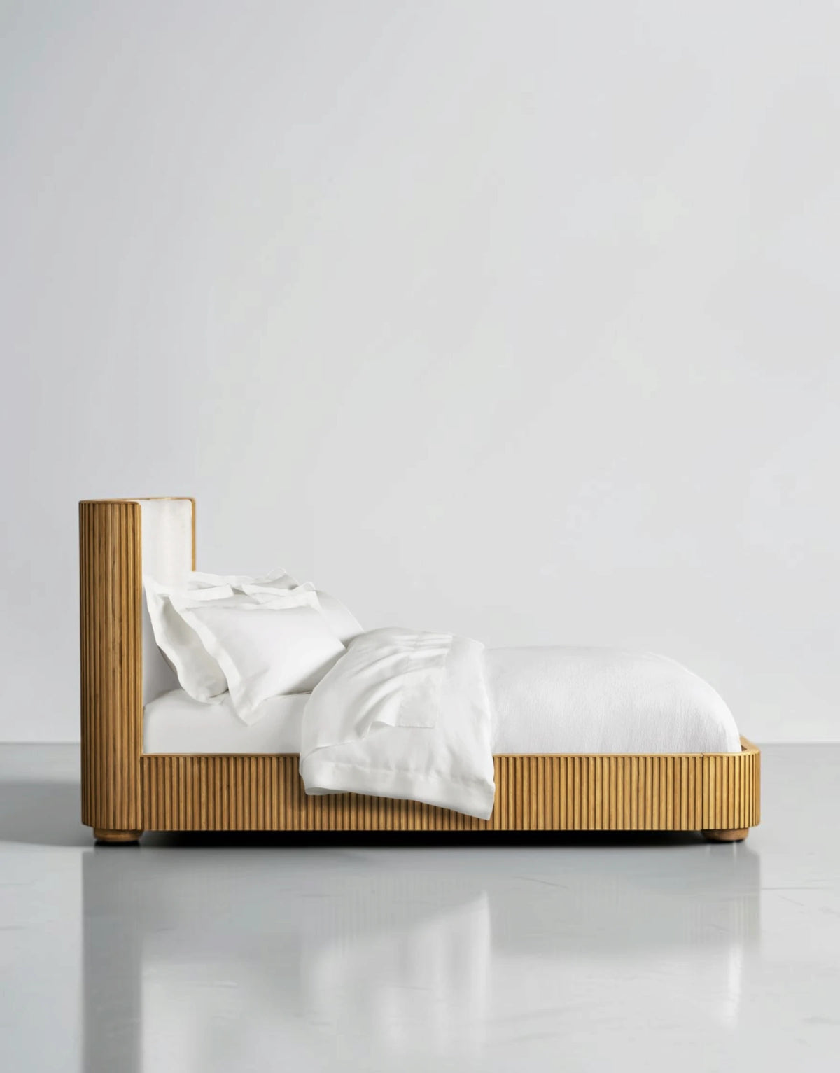 Finnely Bed