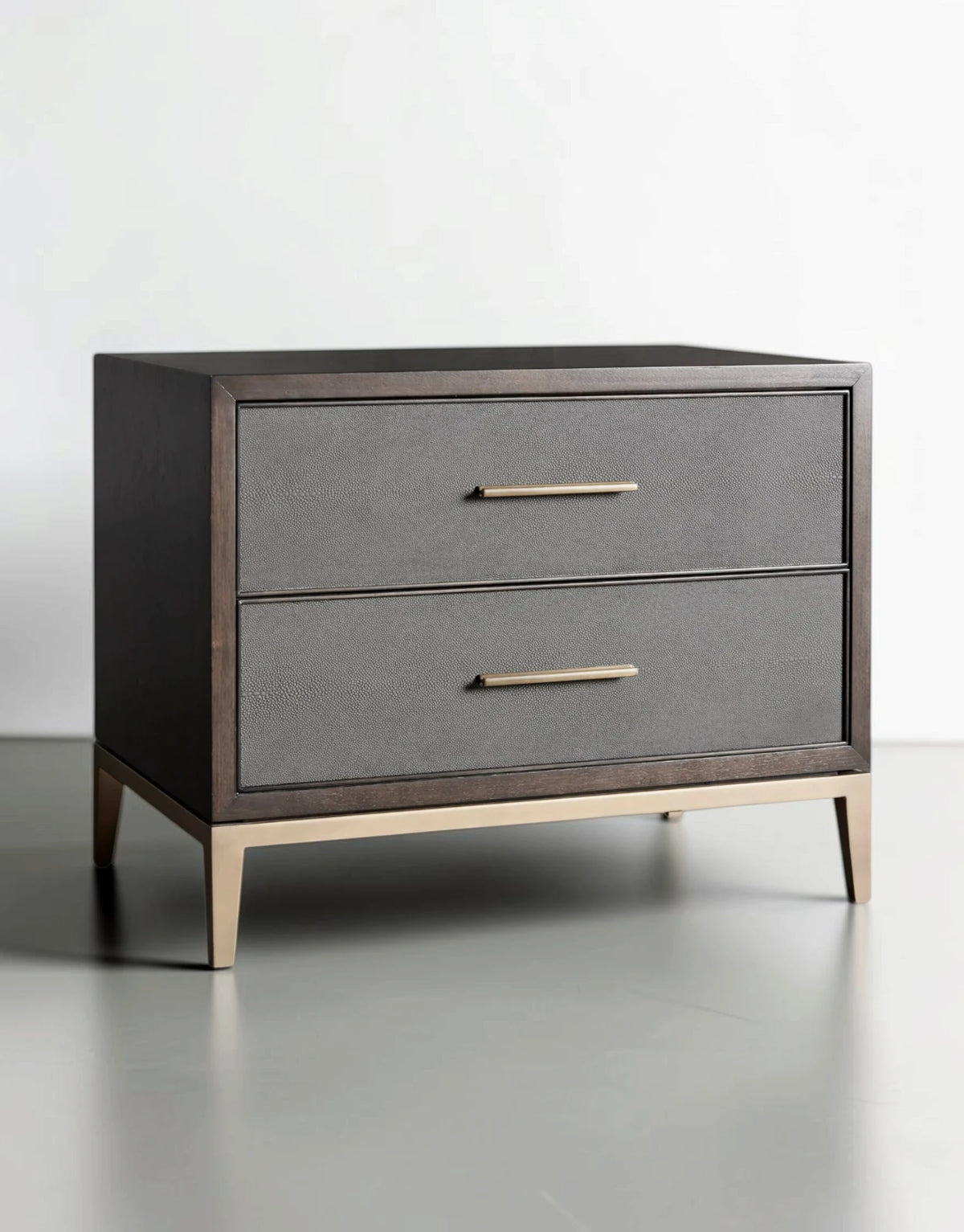 Marlow Closed Nightstand