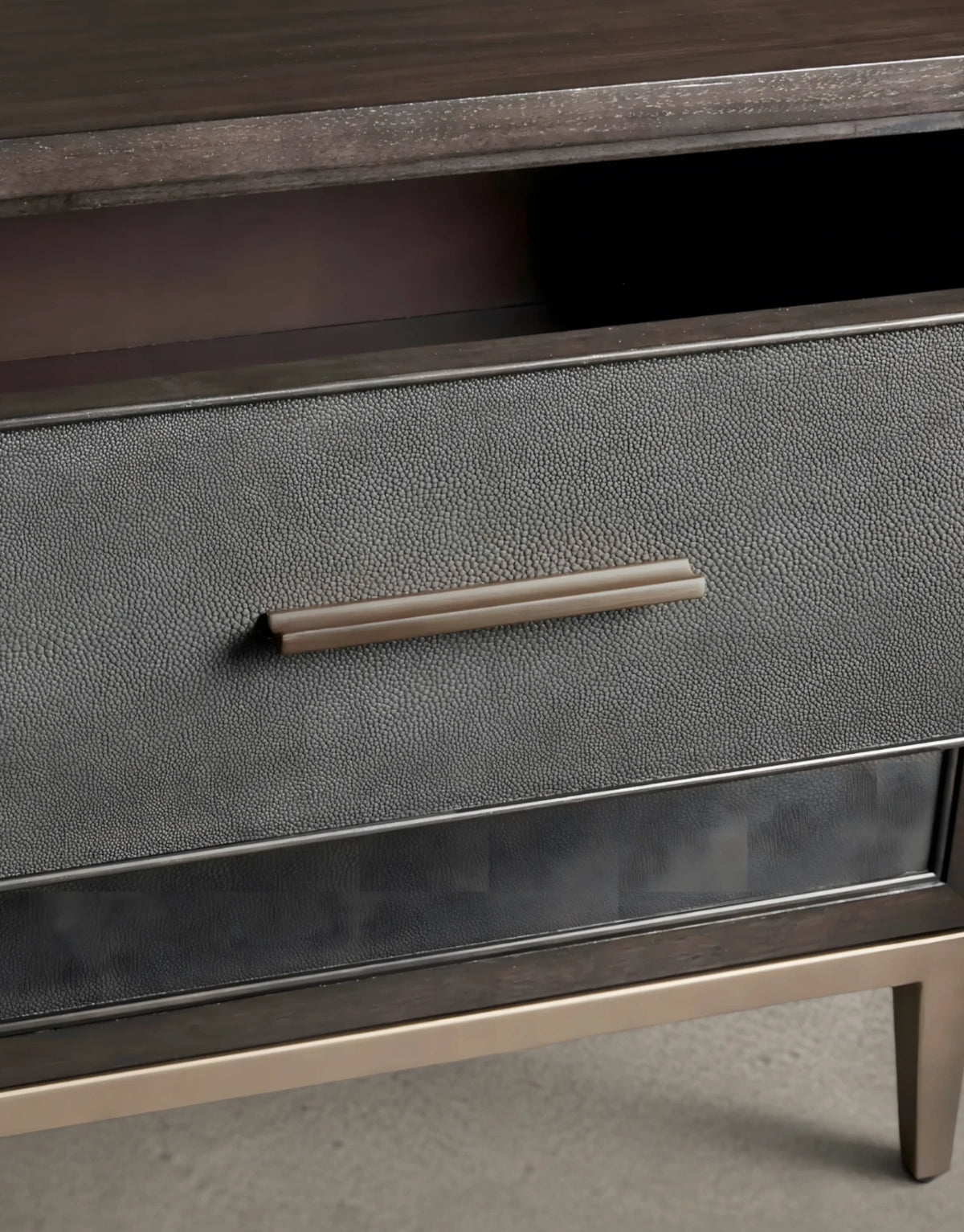Marlow Closed Nightstand