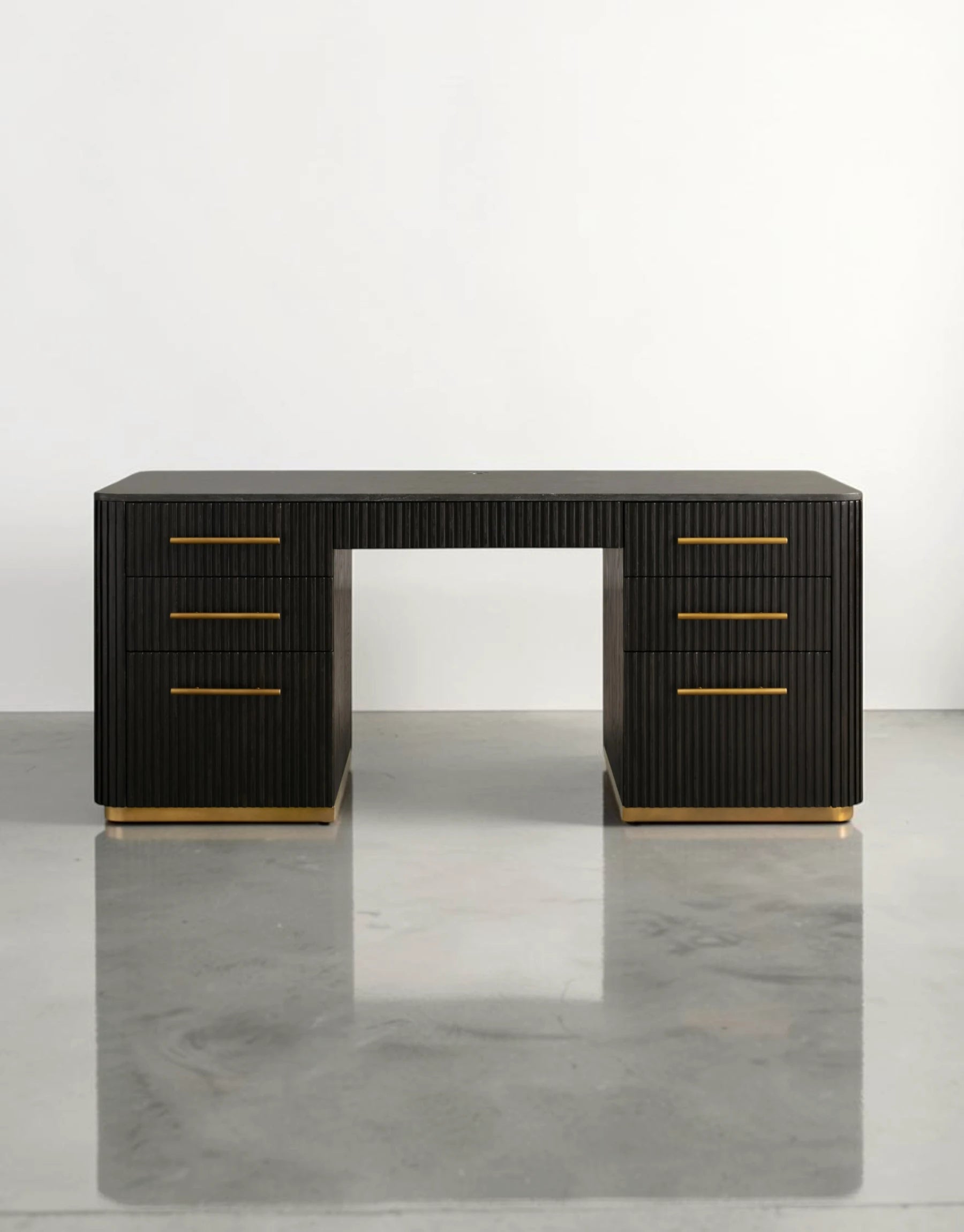 Avelor Executive Desk