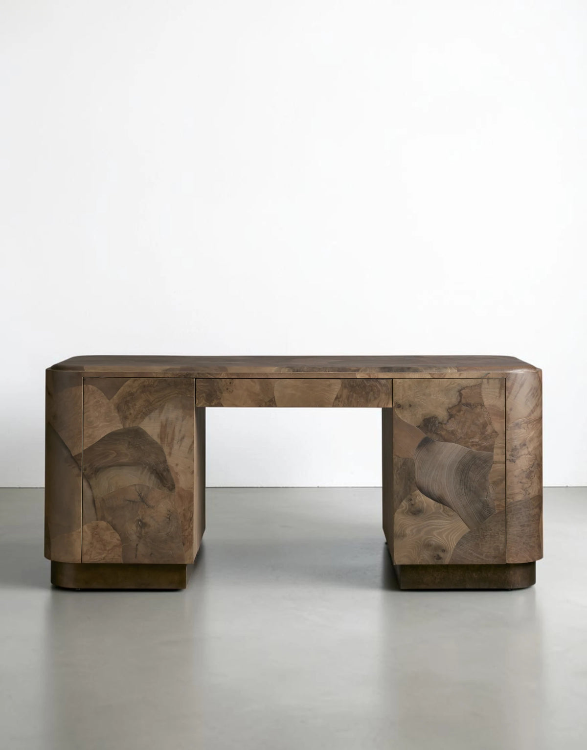 Polenza Executive Desk