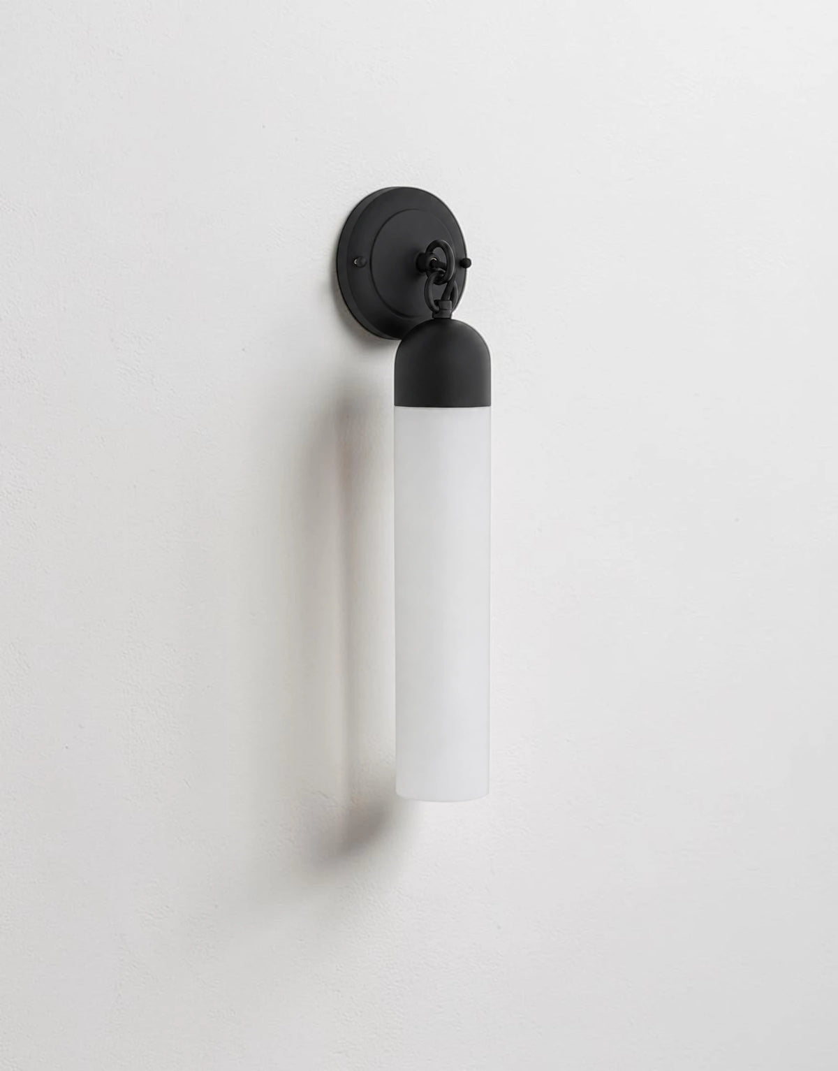 Valenne Sconce
