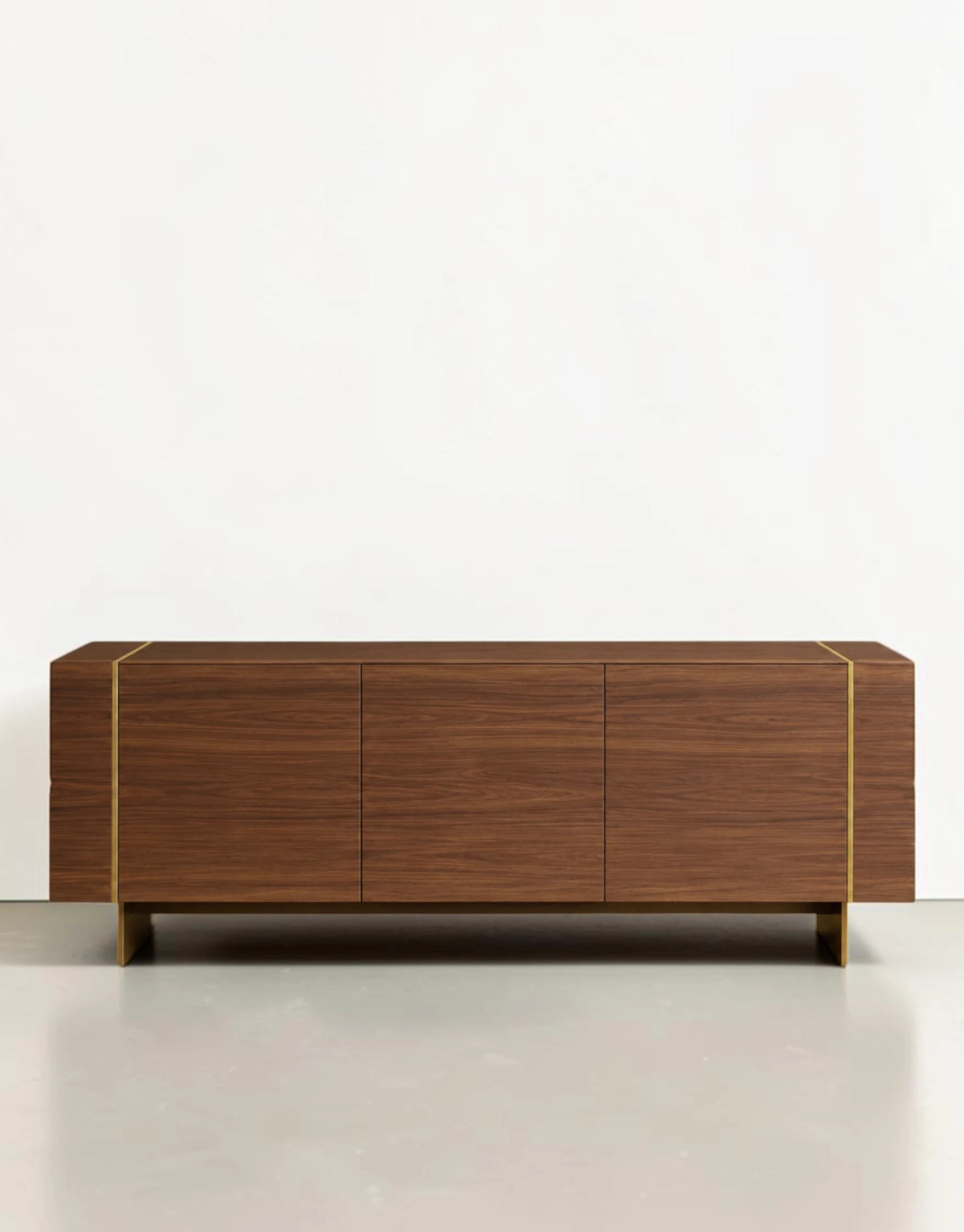 Miroven Media Console