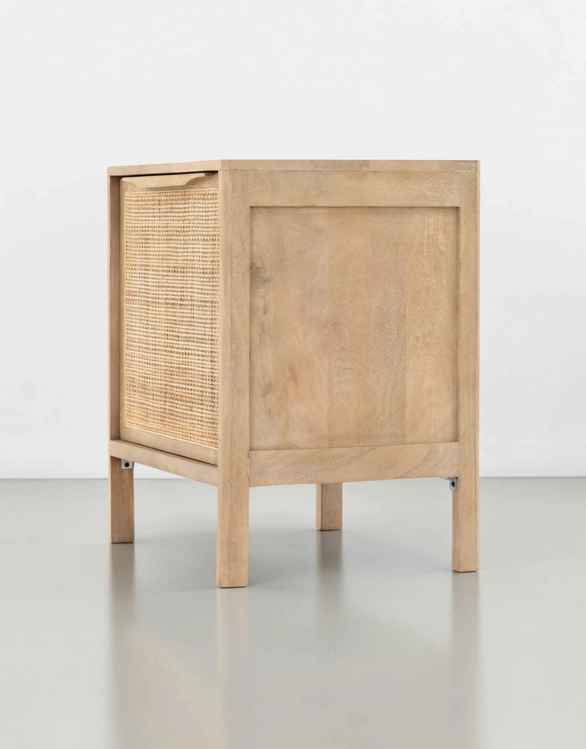 Sidney Nightstand