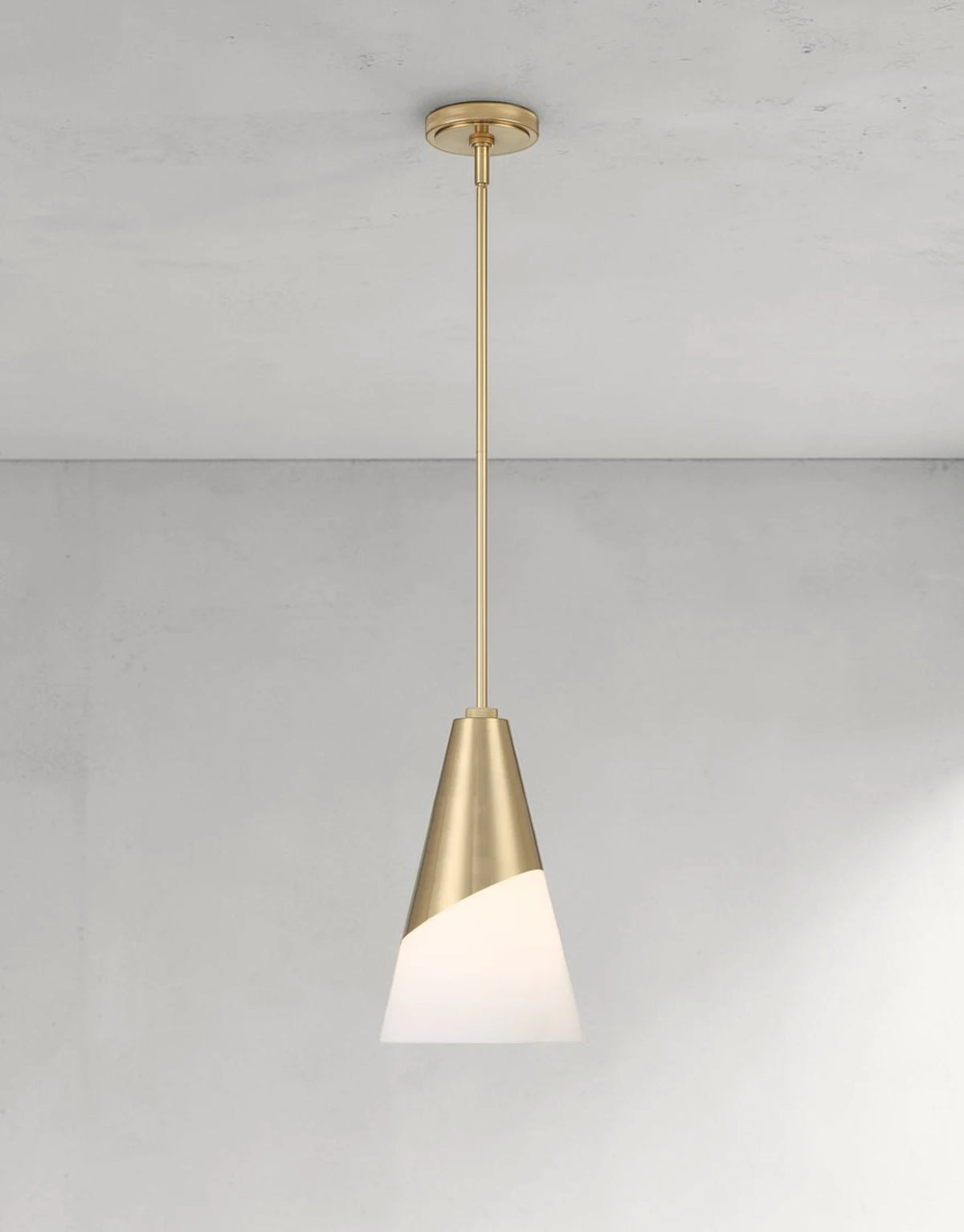 Tova 9" Pendant
