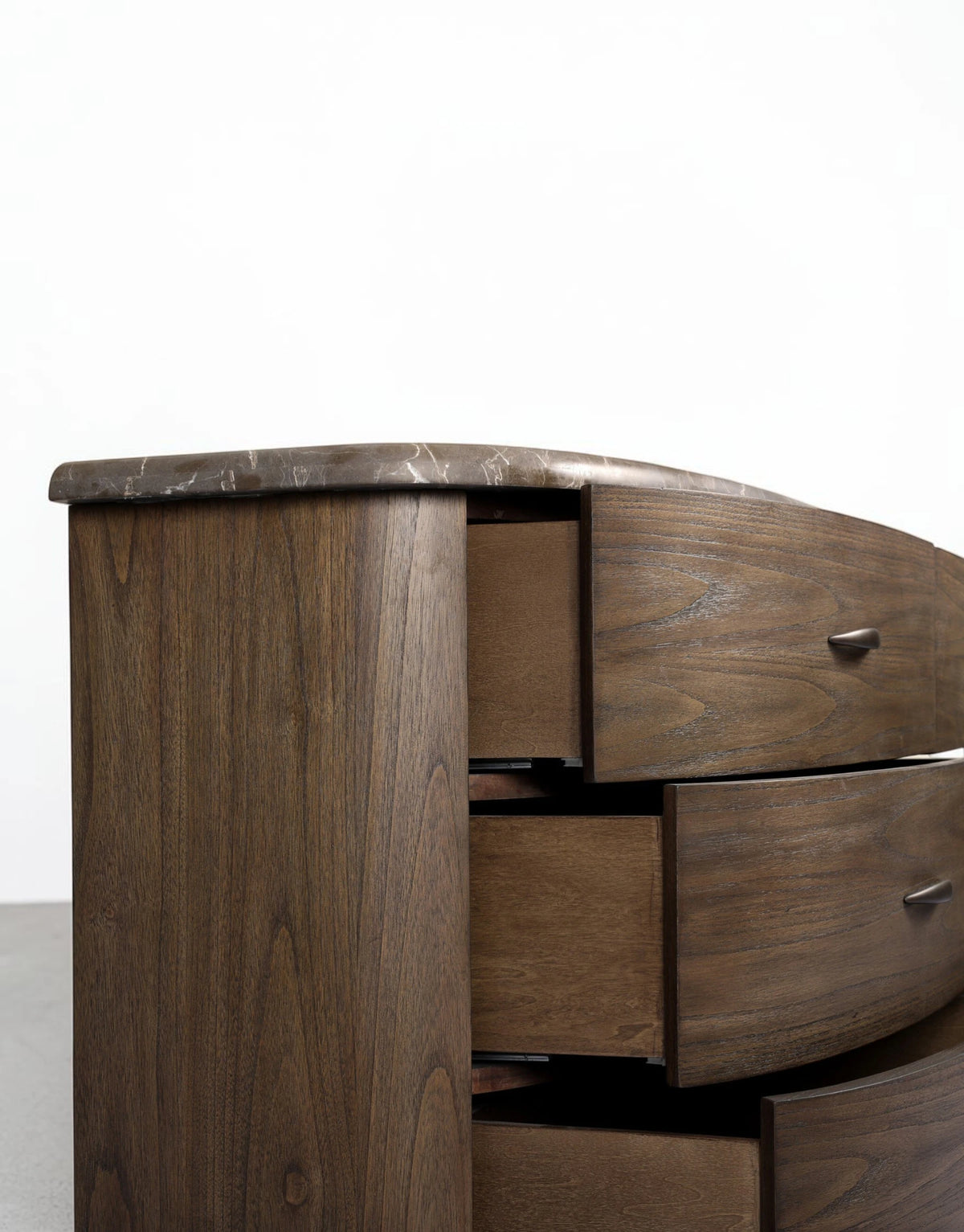 Tavelle Slatted Dresser
