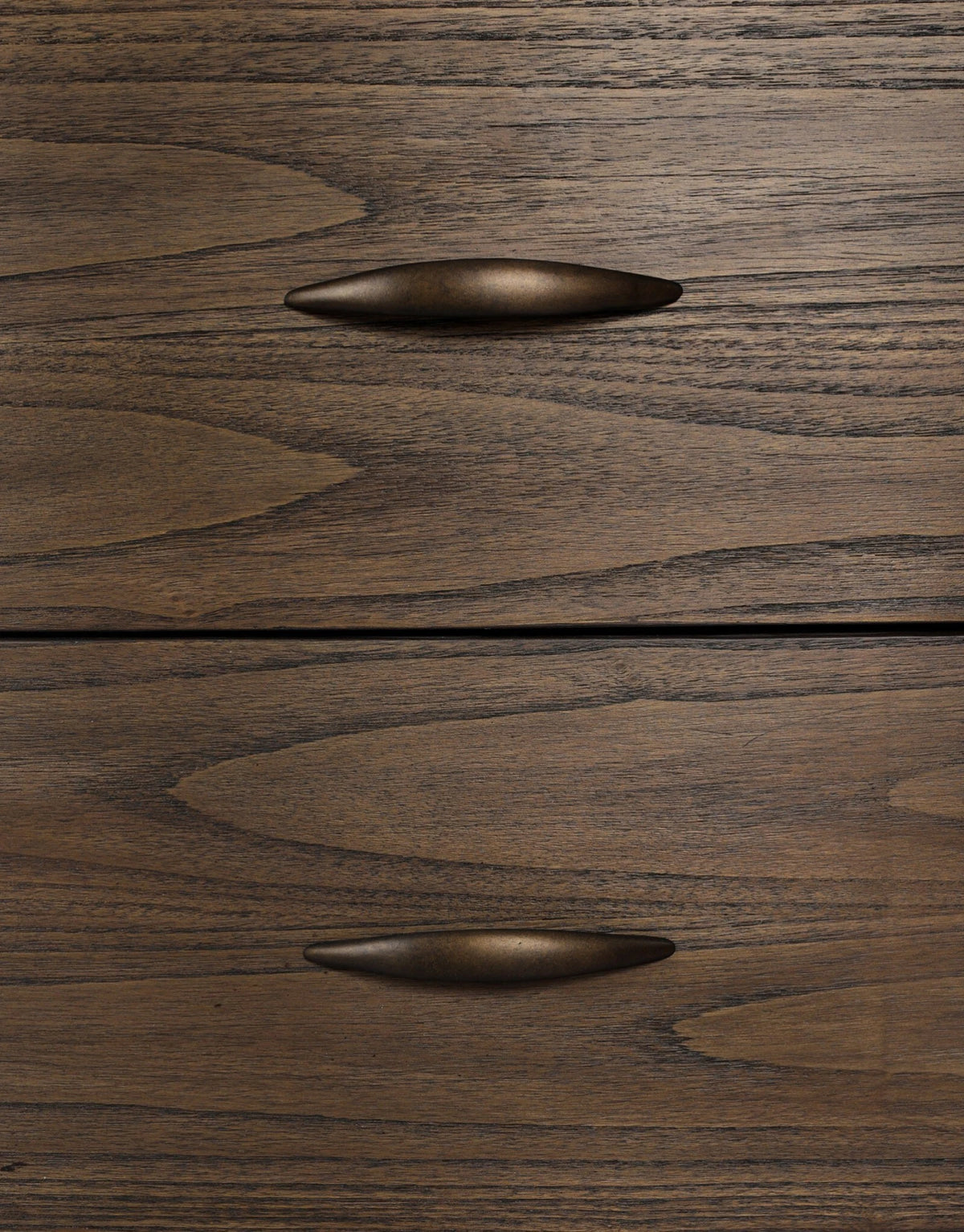 Tavelle Slatted Dresser