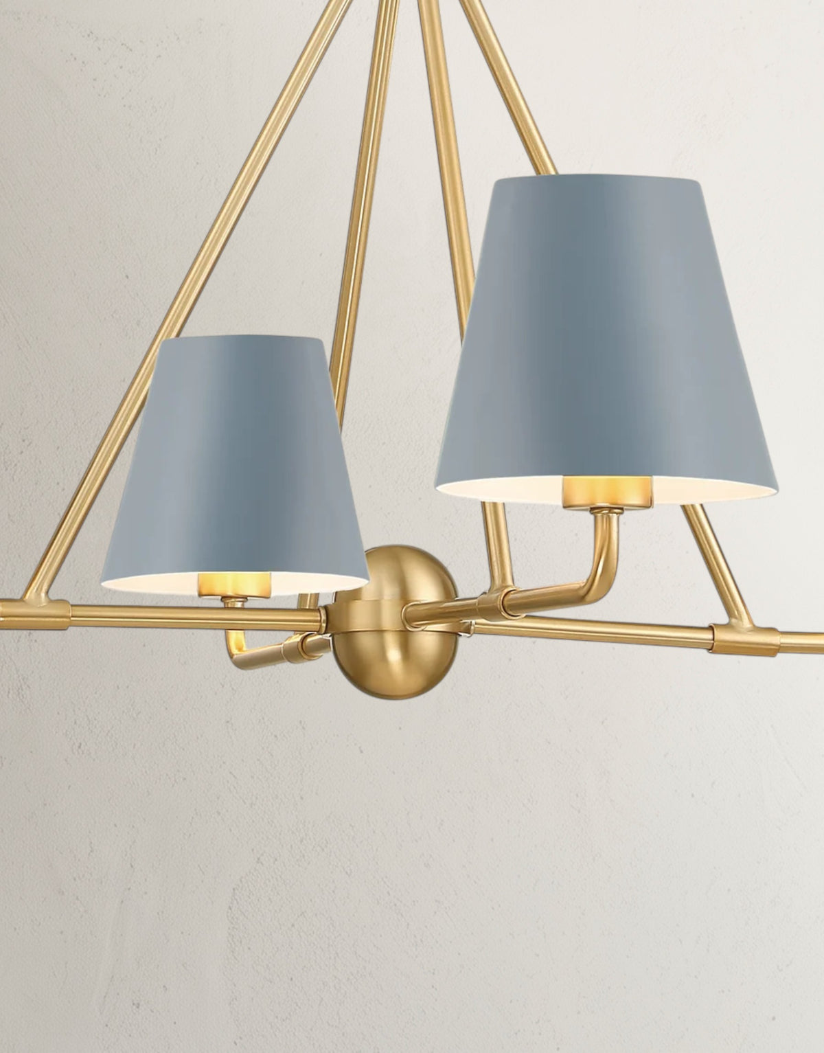 Xavian 31.75'' Chandelier