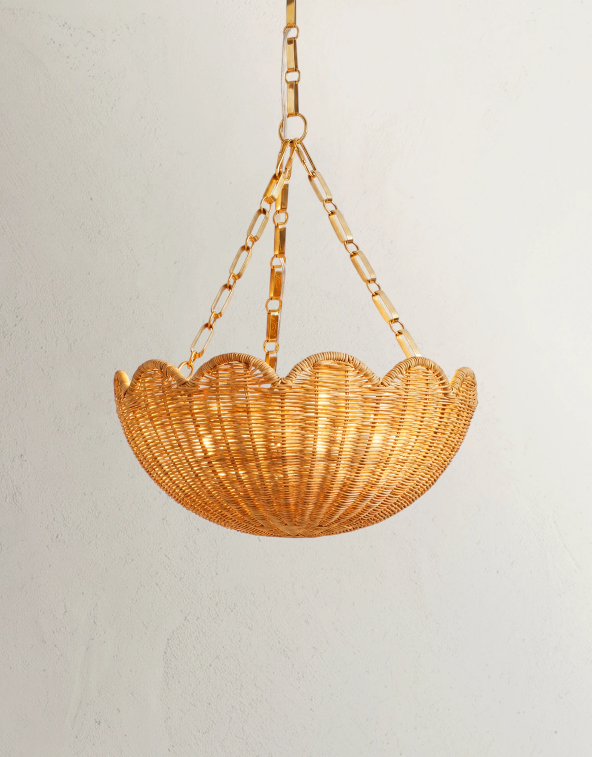 Scallora Chandelier