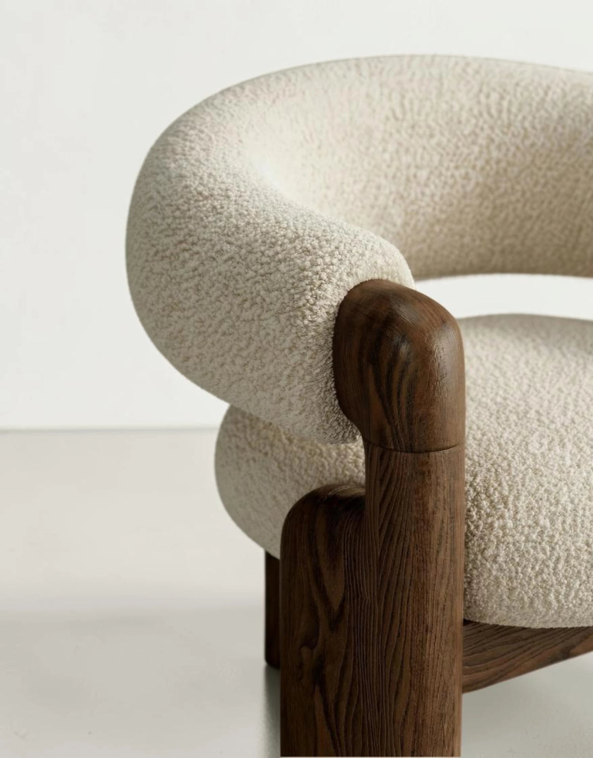 Alvara Armchair VIII