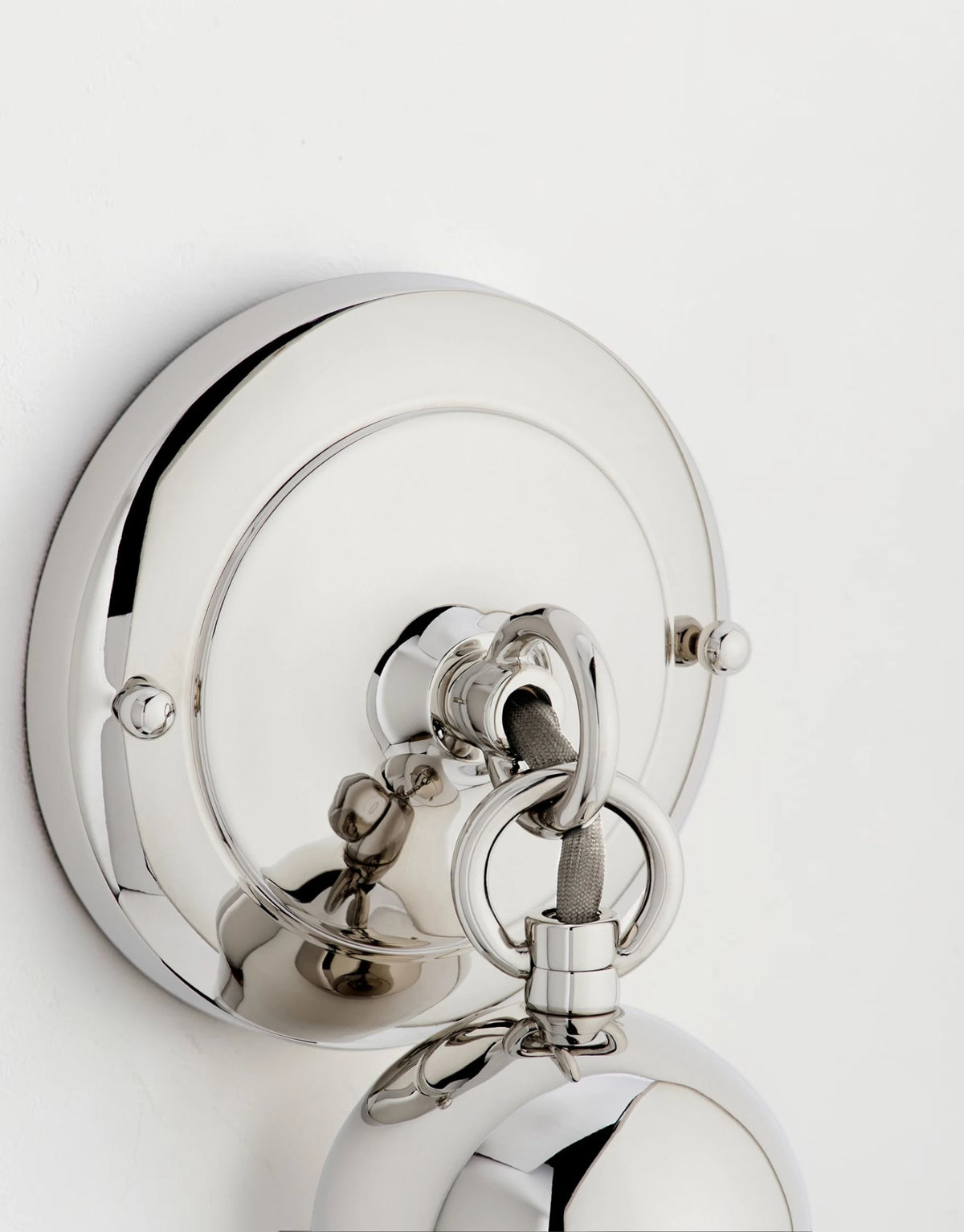 Valenne Sconce