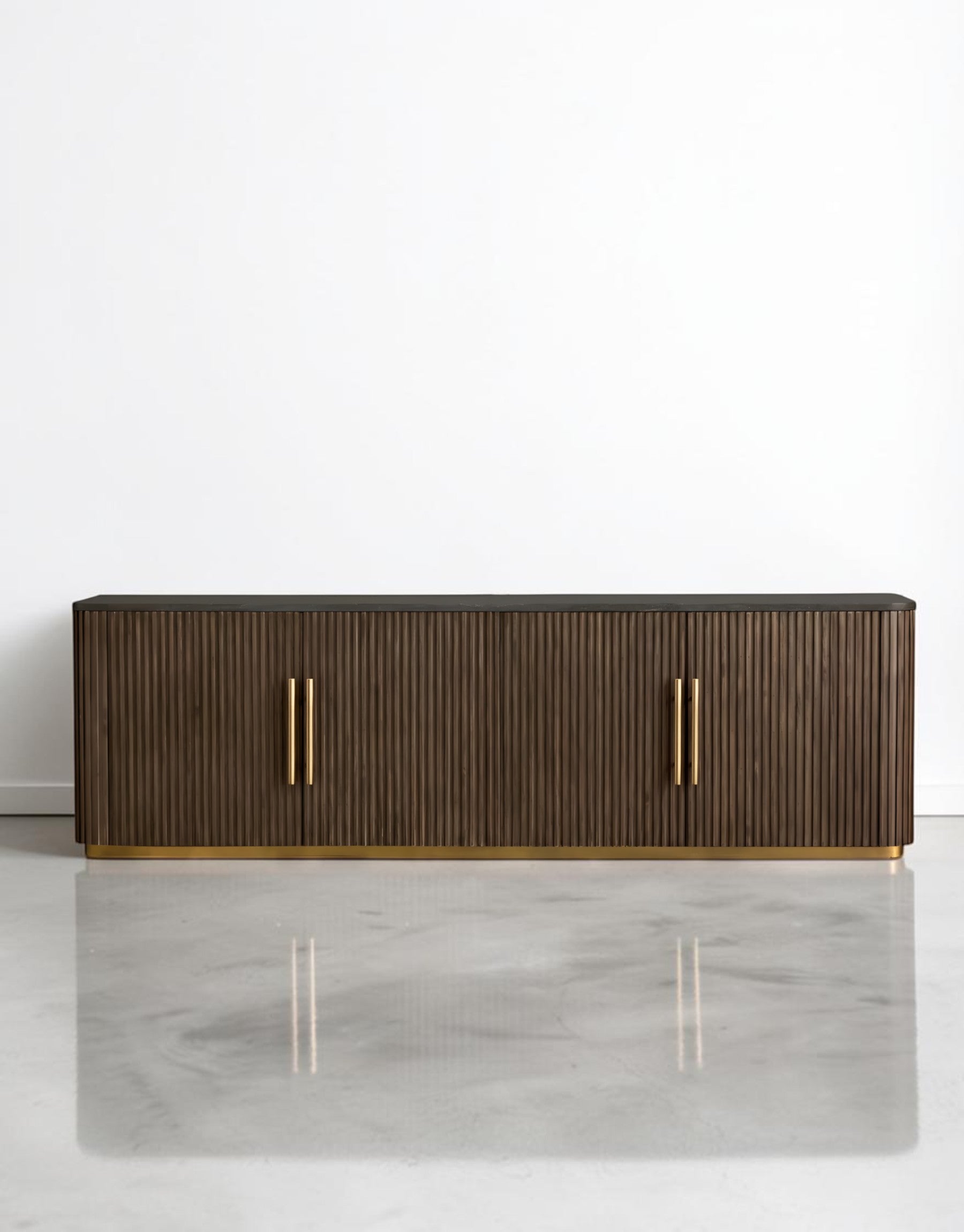 Avelor Media Console
