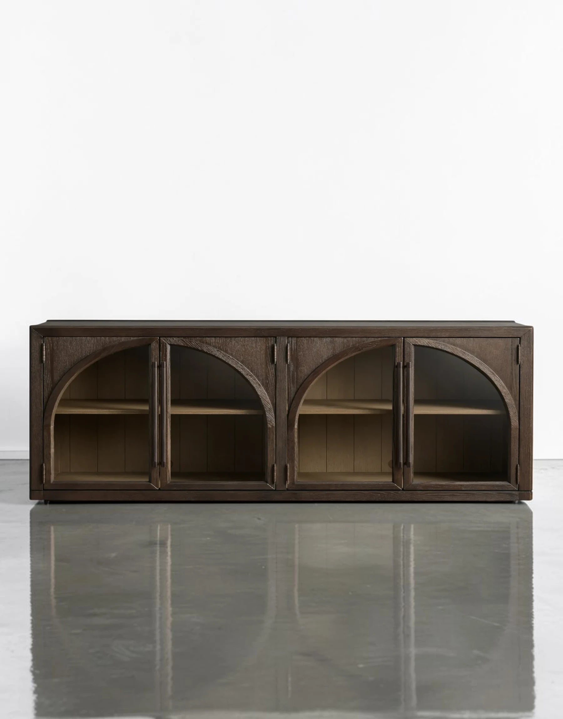Hettly Sideboard