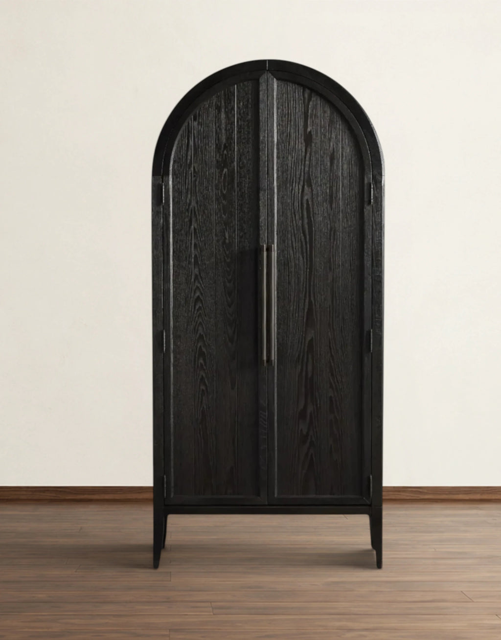 Hettly Cabinet