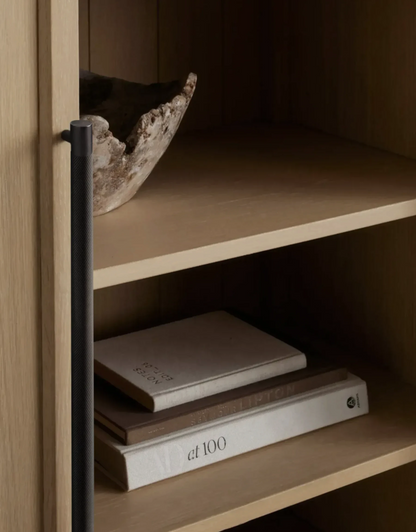 Hettly Cabinet