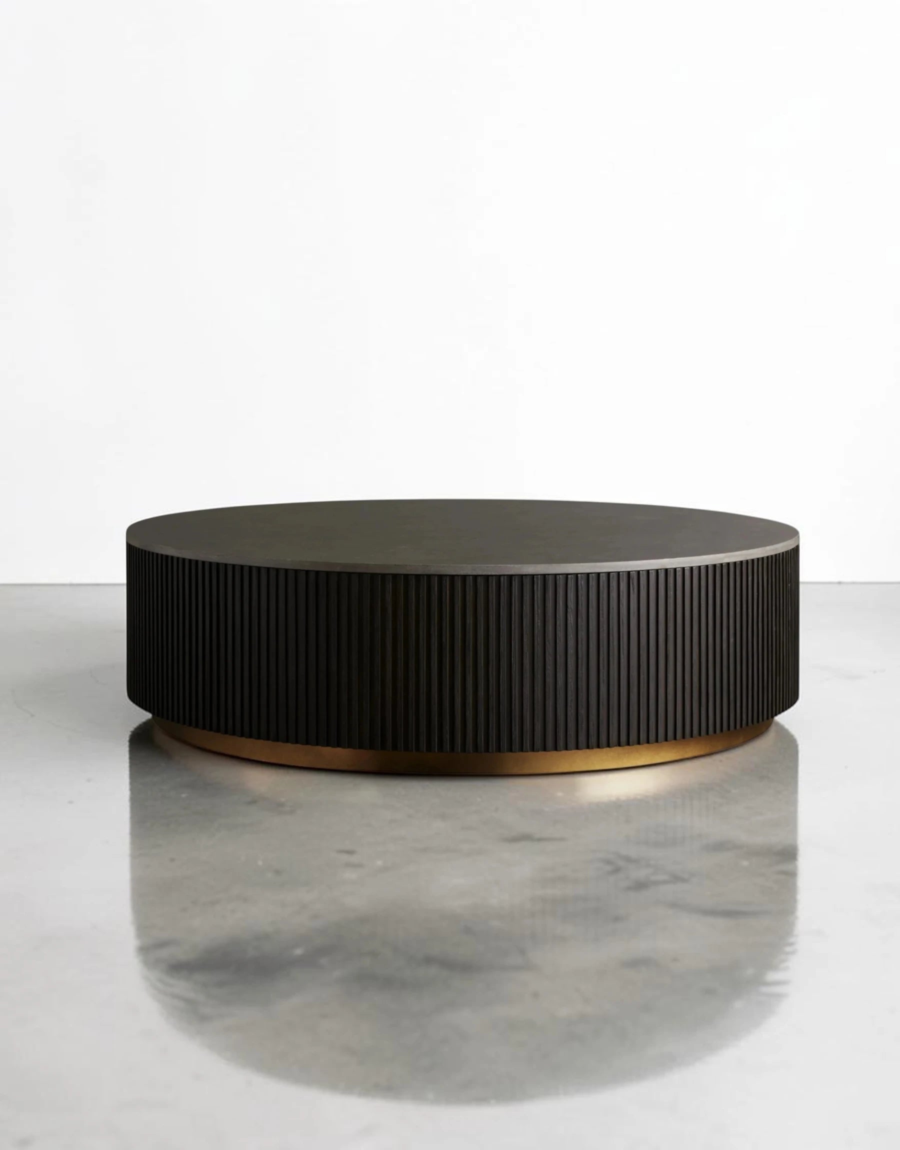 Avelor Round Coffee Table