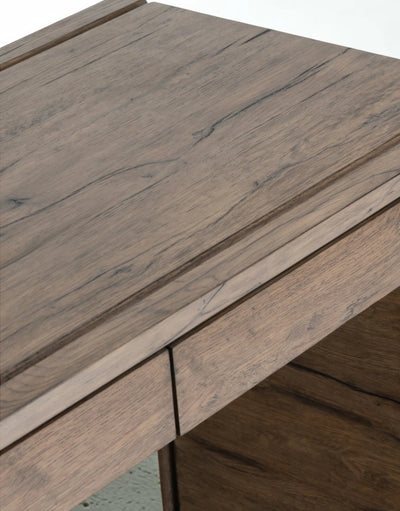 Evren Desk