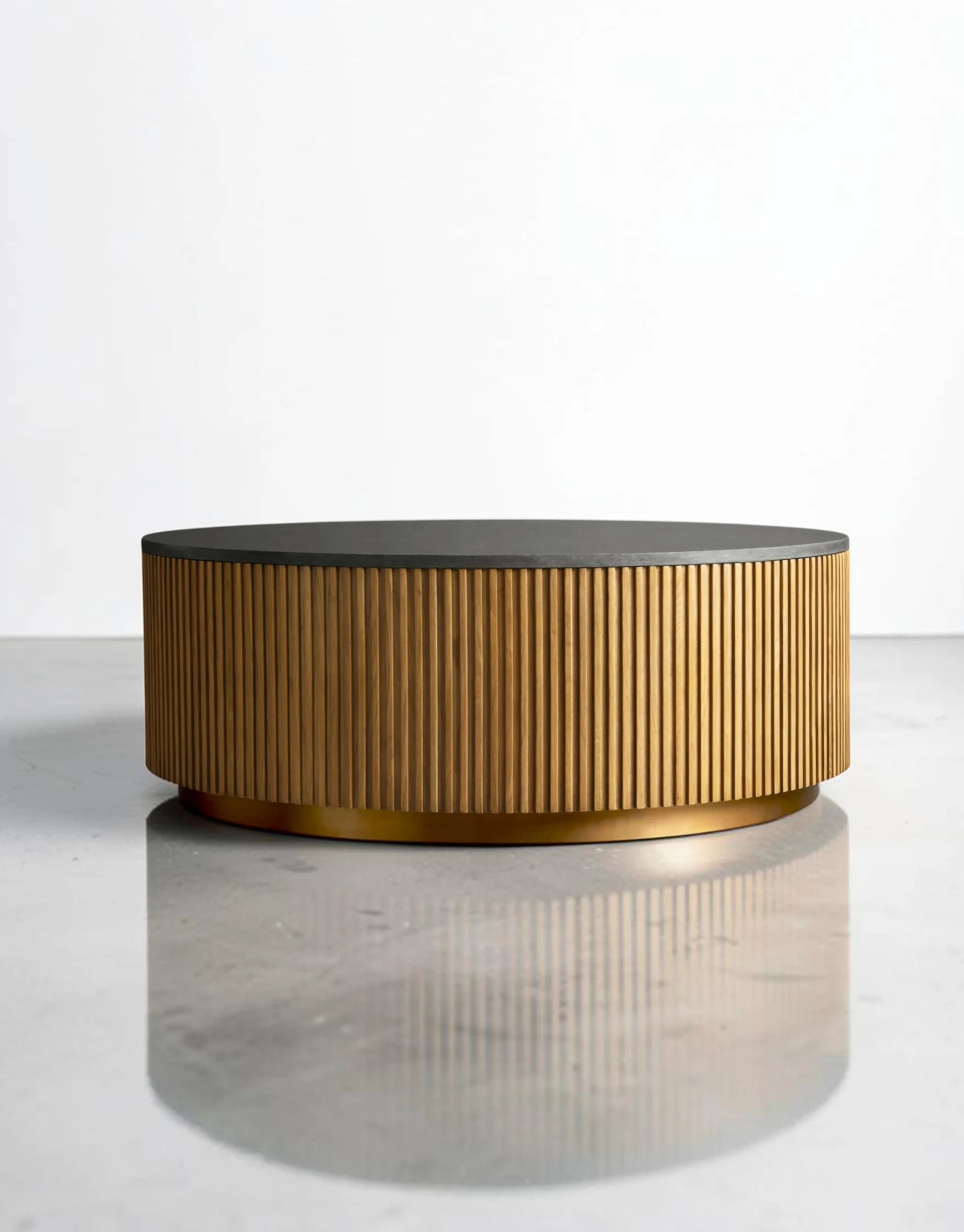 Avelor Round Coffee Table