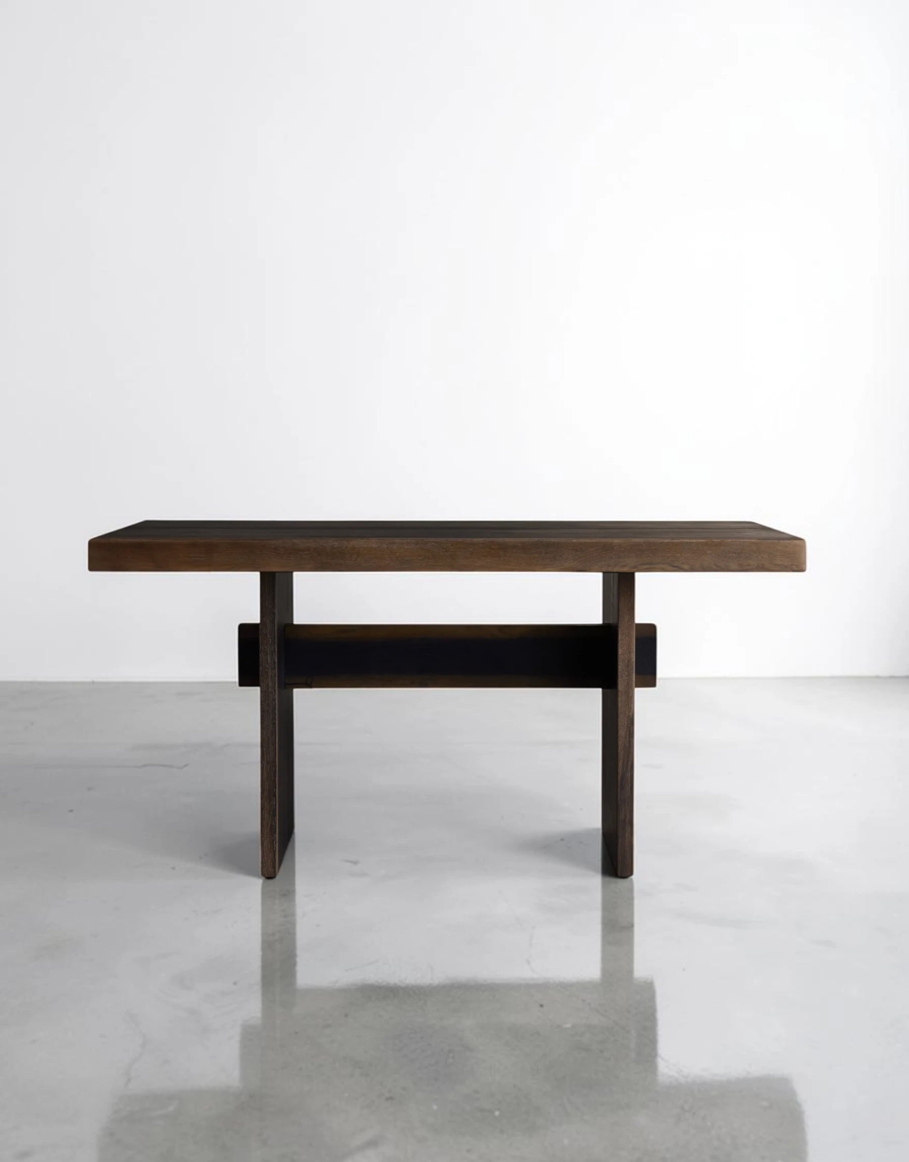 Miroven Dining Table