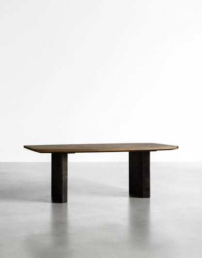 Polenza Dining Table