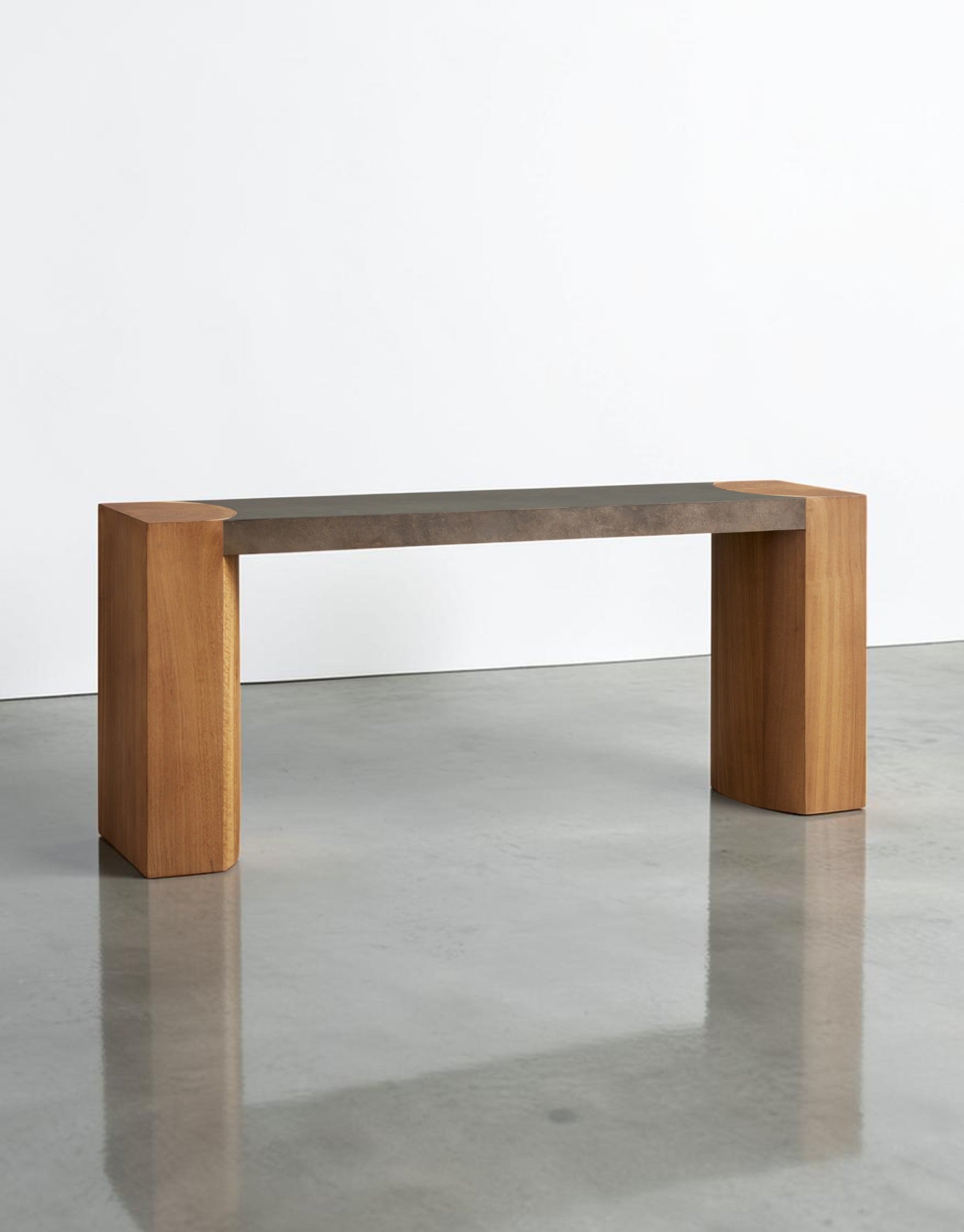 Aurevon Console Table