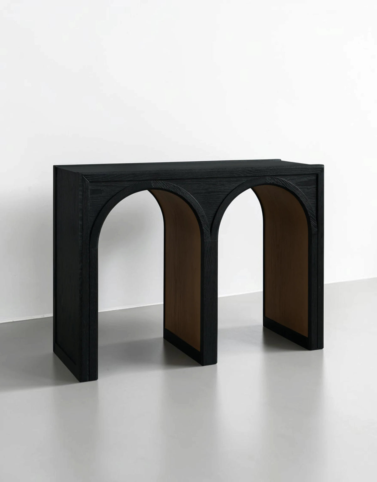 Hettly Console Table