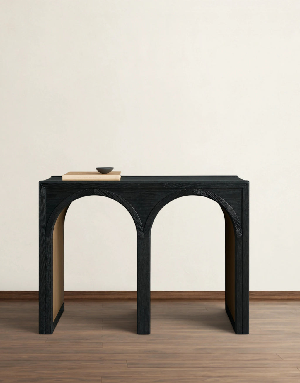 Hottly Console Table