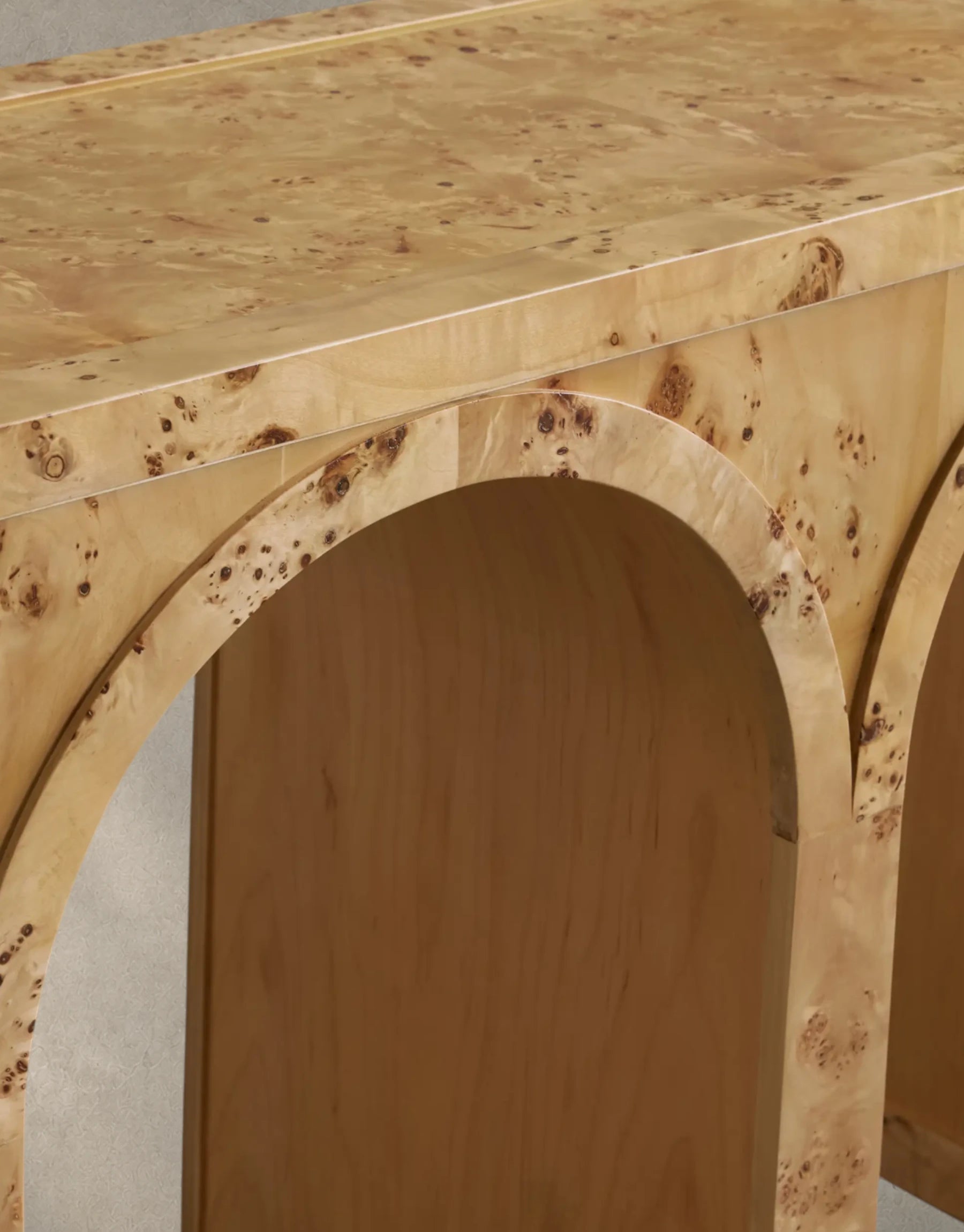 Hettly Burl Console Table