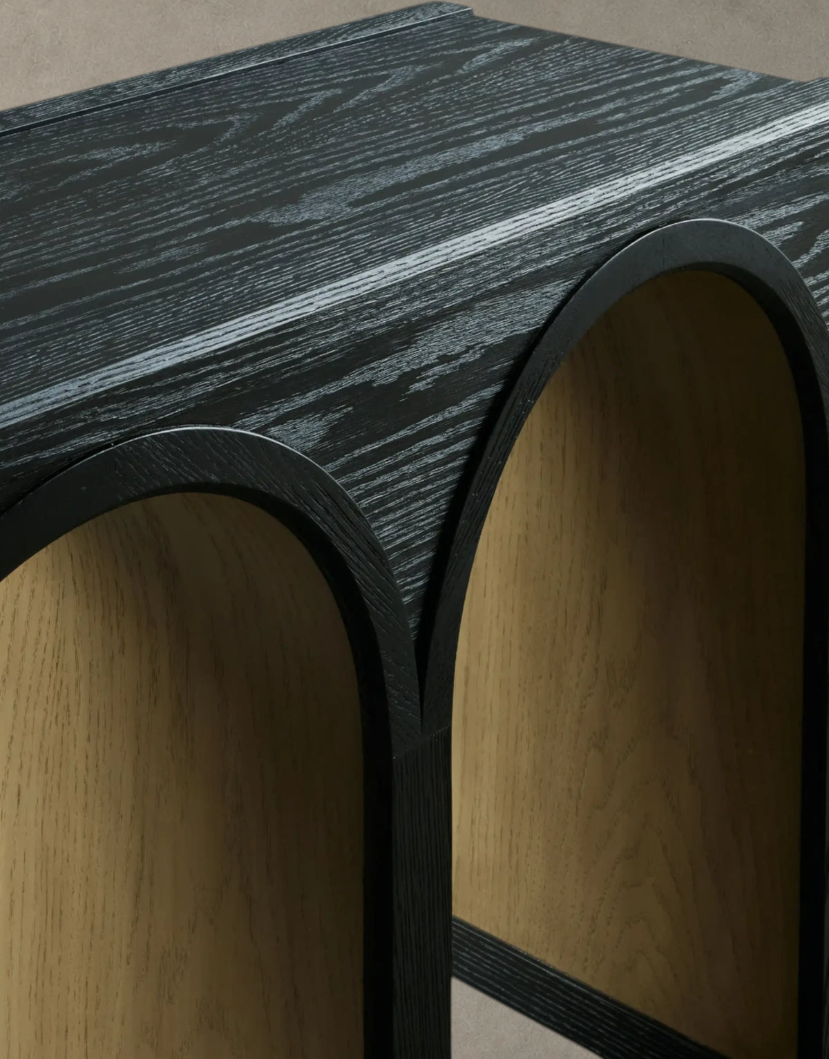 Hettly Console Table