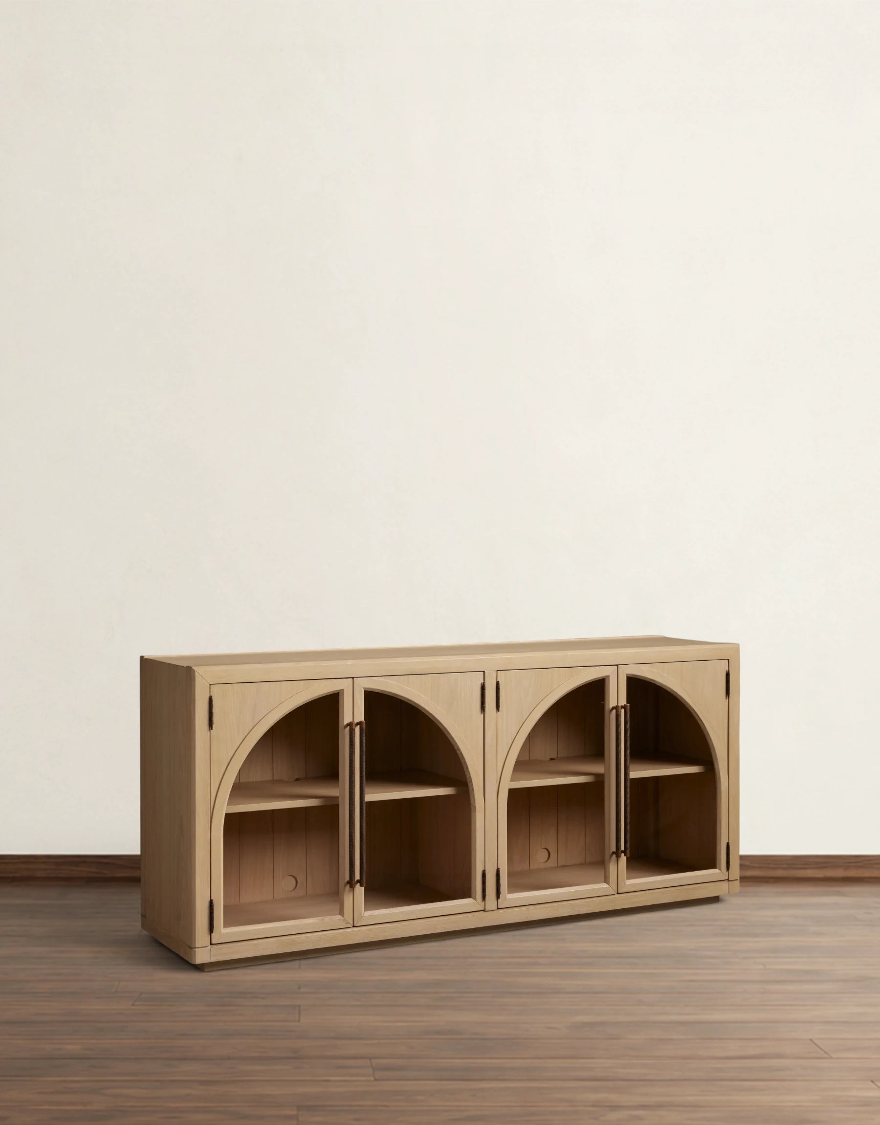 Hettly Sideboard