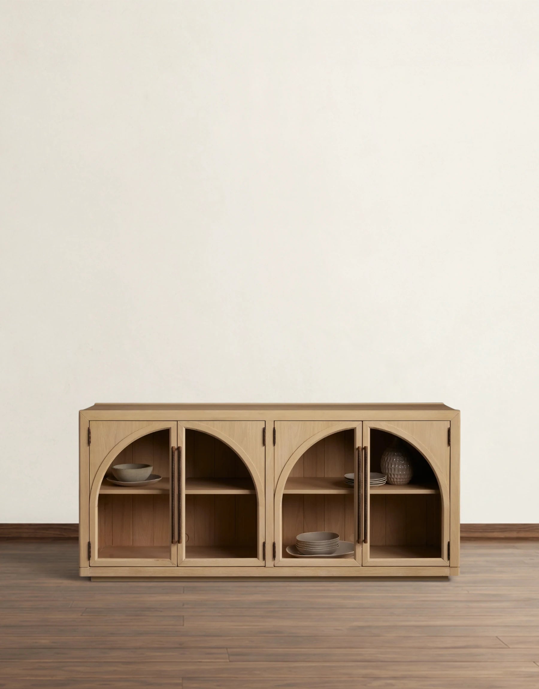 Hettly Sideboard