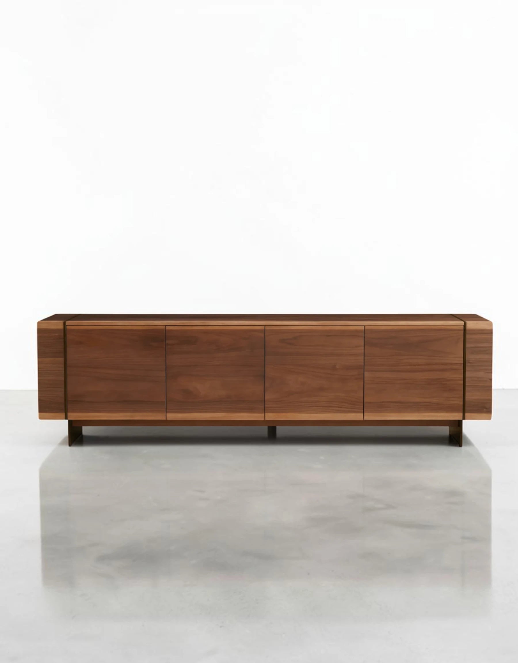 Miroven Media Console