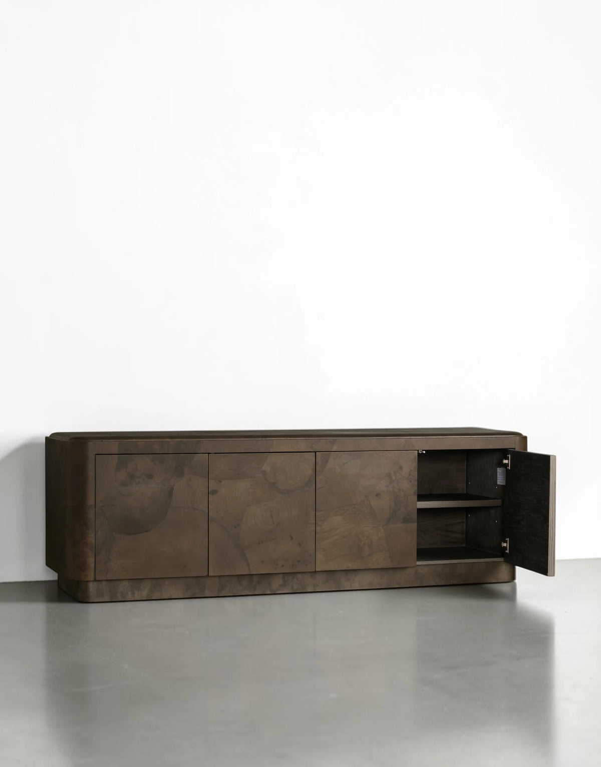 Polenza Media Console