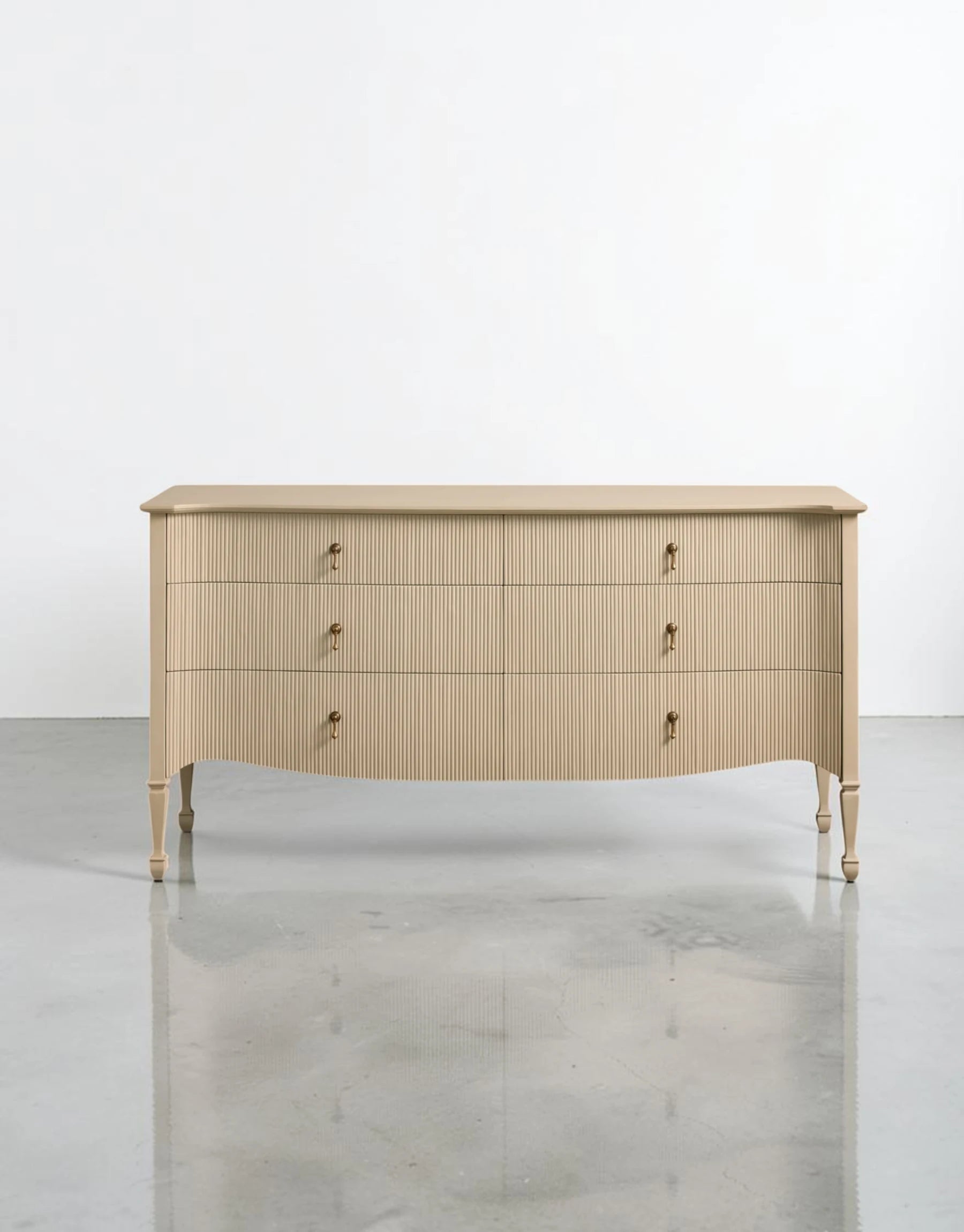Bellgrave Six-Drawer Dresser