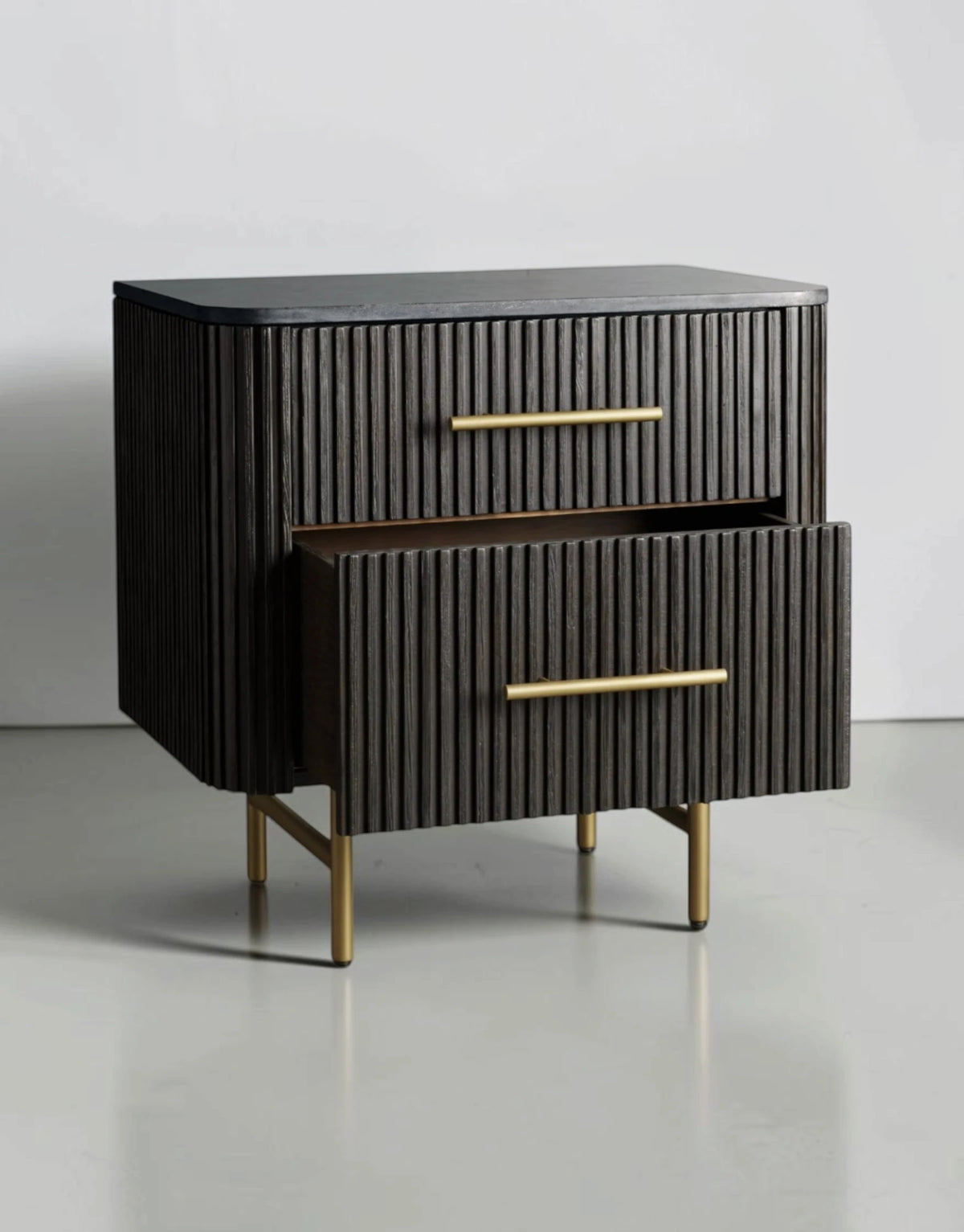 Finnely Closed Nightstand